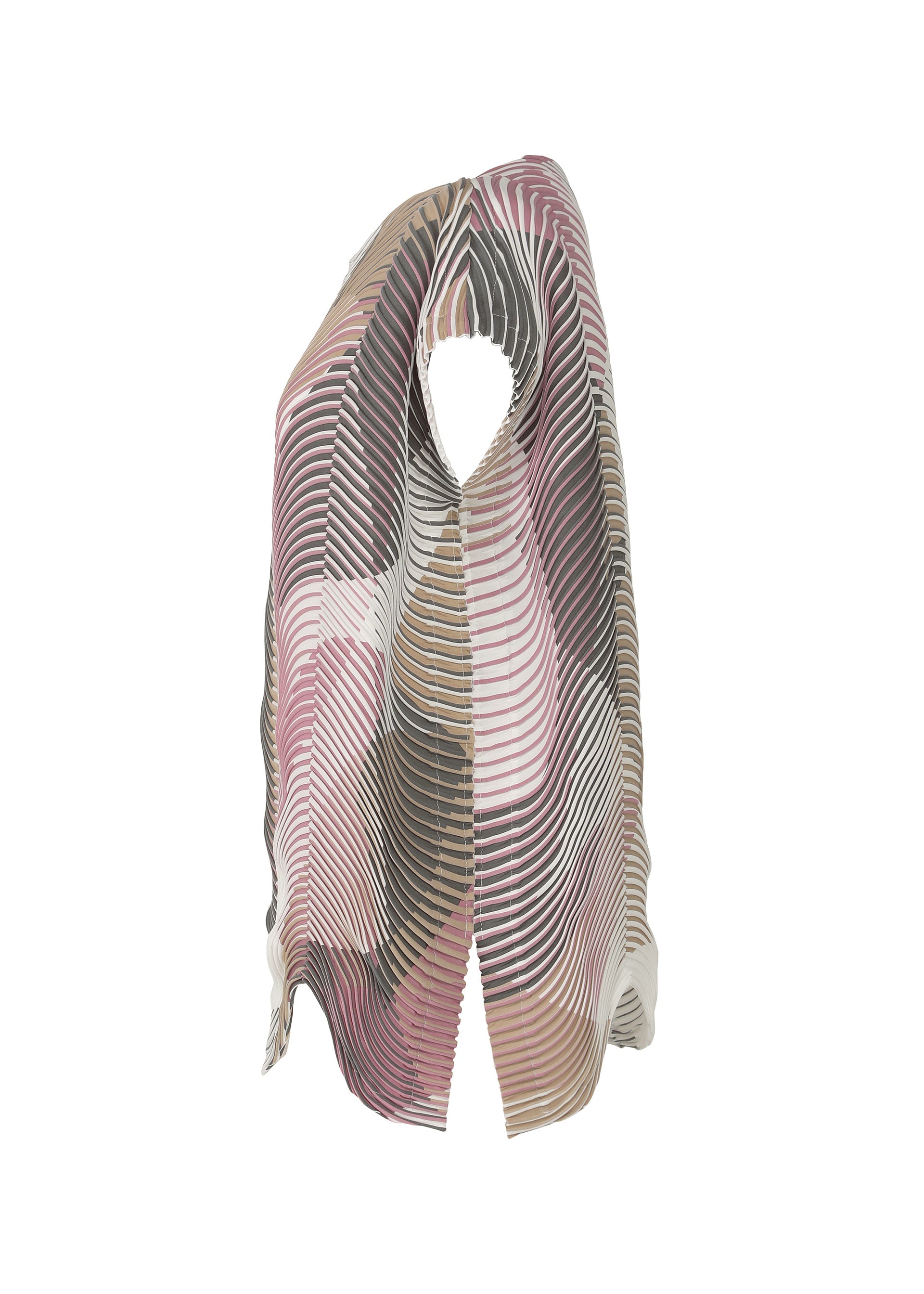 A detail shot of the A-POC ABLE ISSEY MIYAKE TYPE-P 005 shirt.