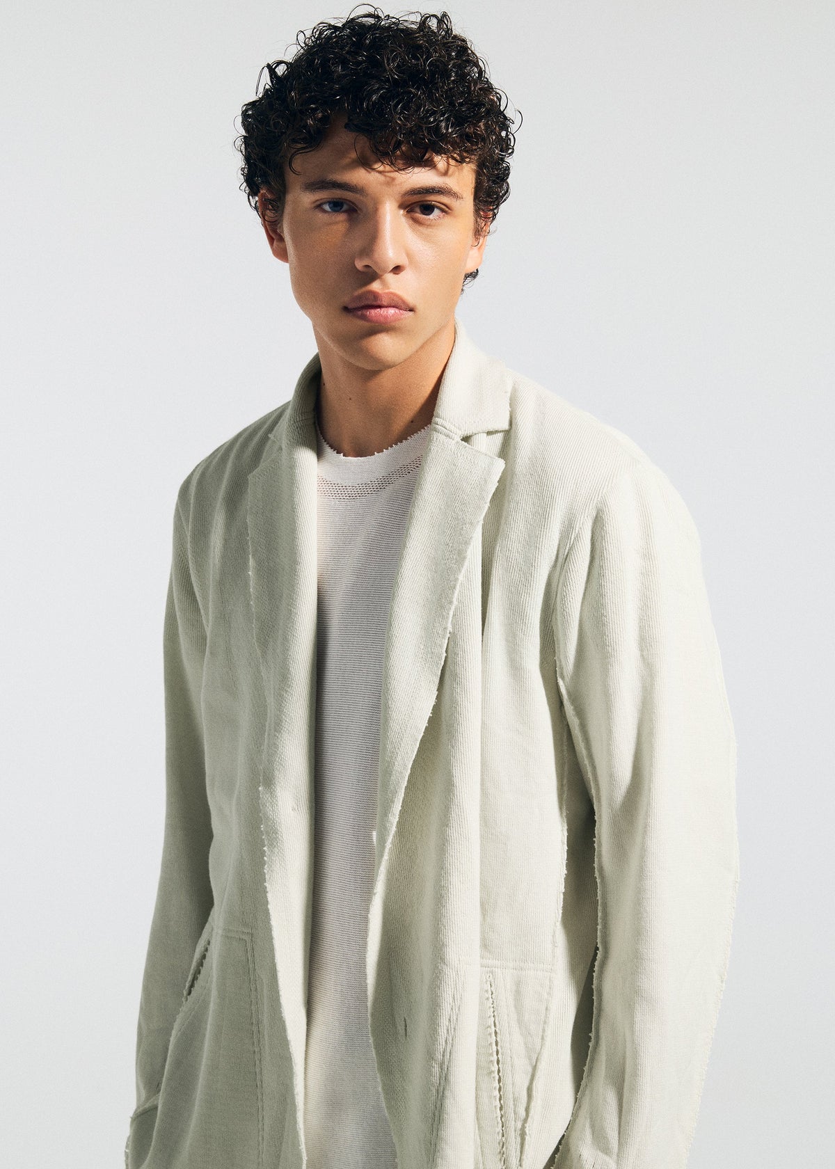 A model wears the A-Poc Able Issey Miyake TYPE A 003 prêt à porter.