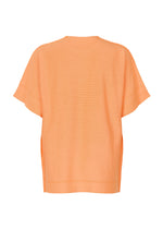 A detail shot of the A-Poc Able Issey Miyake TYPE A 001 1 prêt à porter.