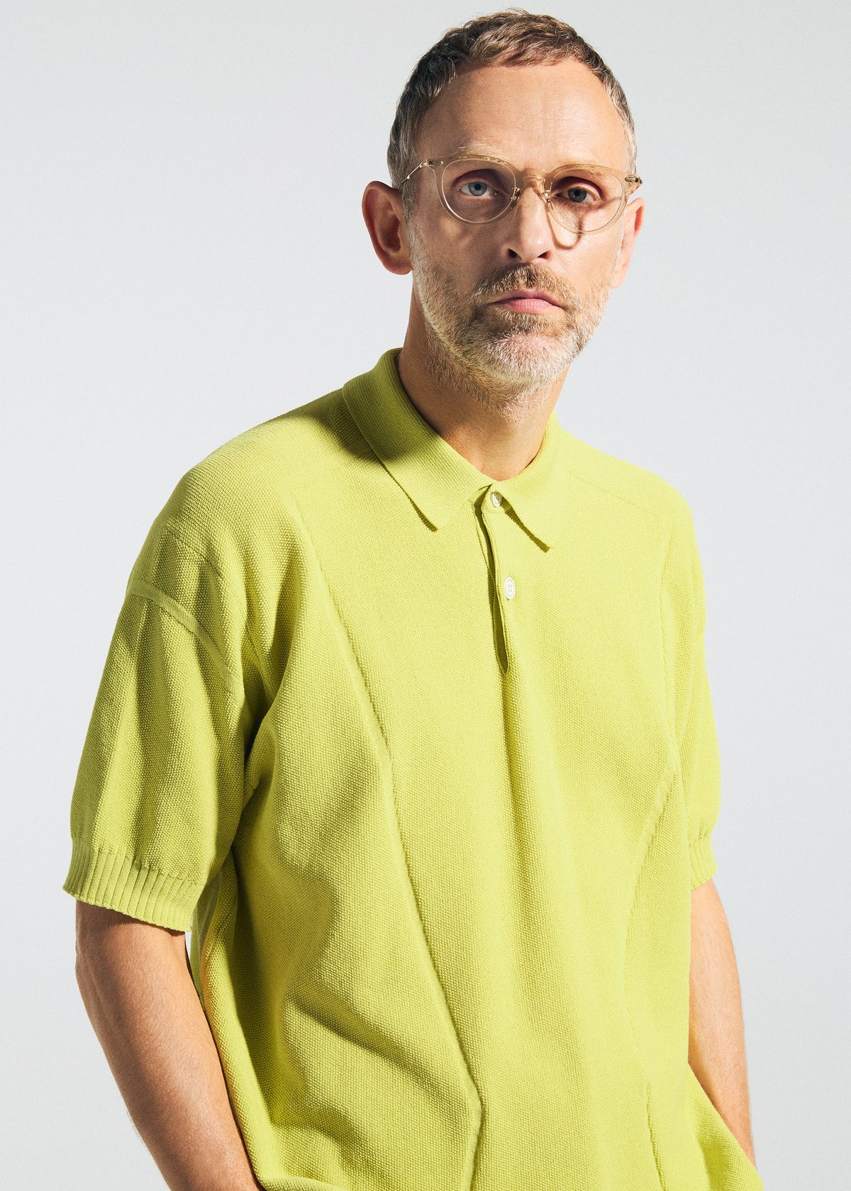 A model wears the A-POC ABLE ISSEY MIYAKE TYPE-K 003-2 type-k-003-2-shirt-black.