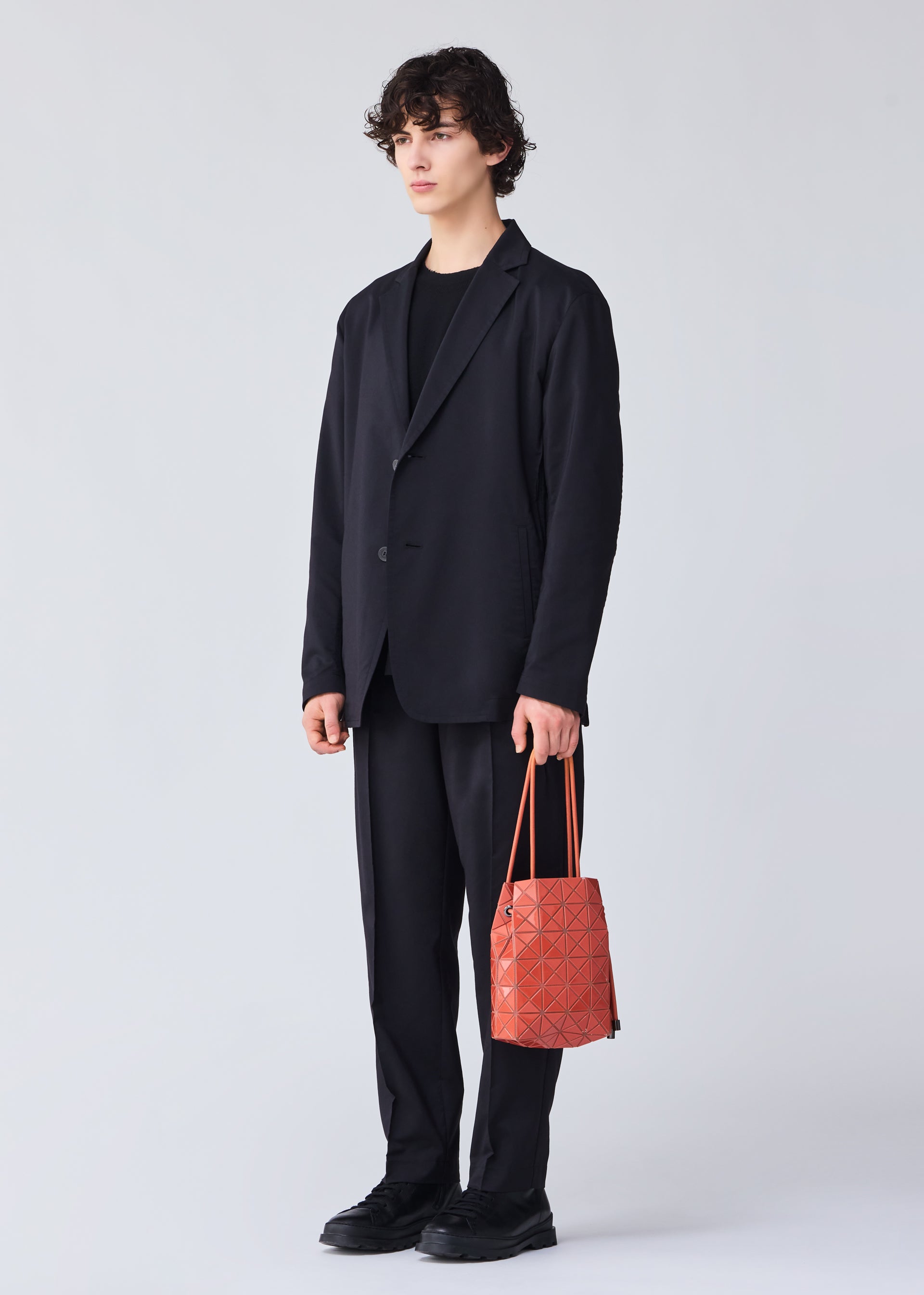 WRING ONE-TONE Shoulder Bag Terracotta – ISSEY MIYAKE EU