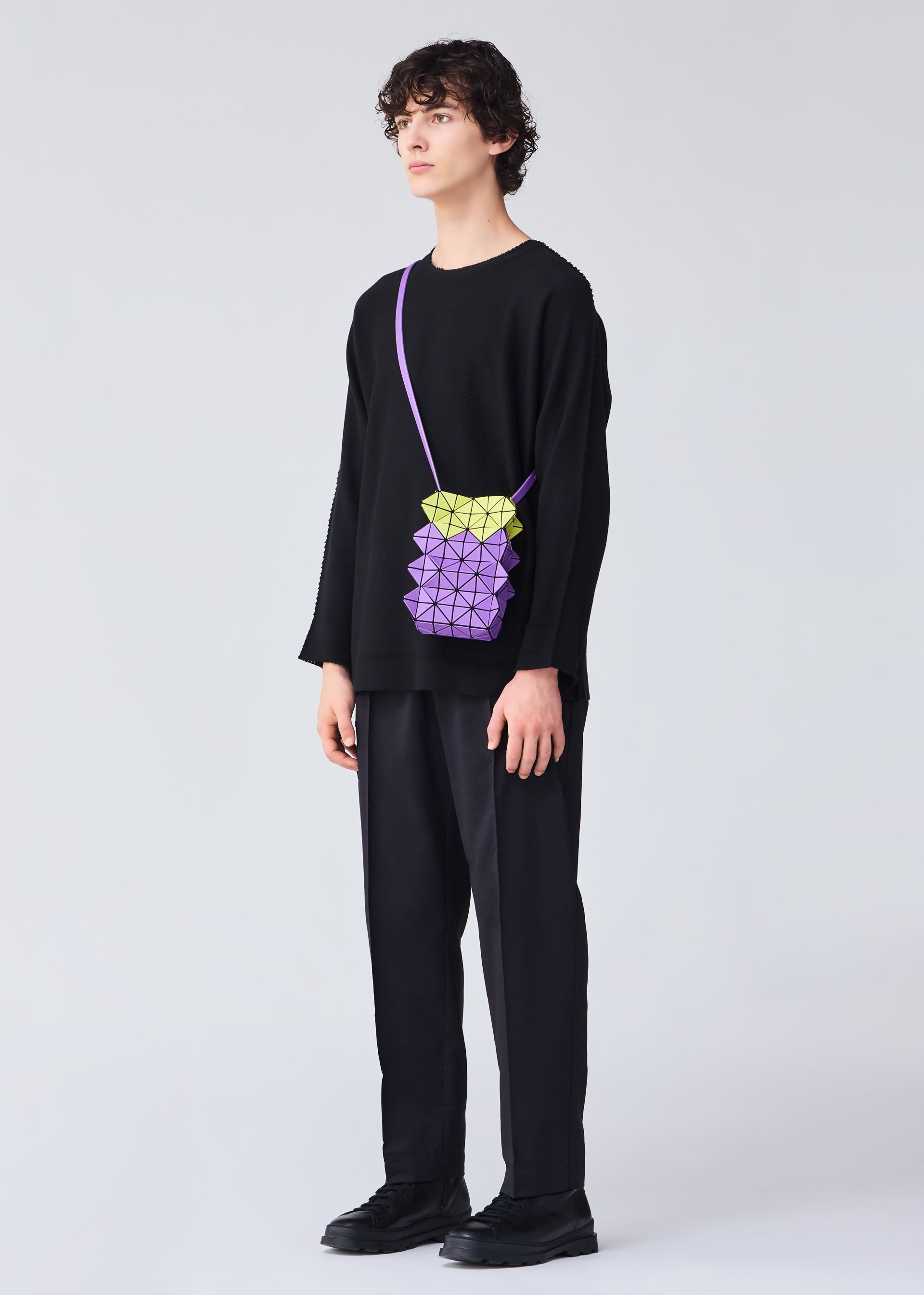 GROWTH Shoulder Bag Yellow x Purple – ISSEY MIYAKE EU