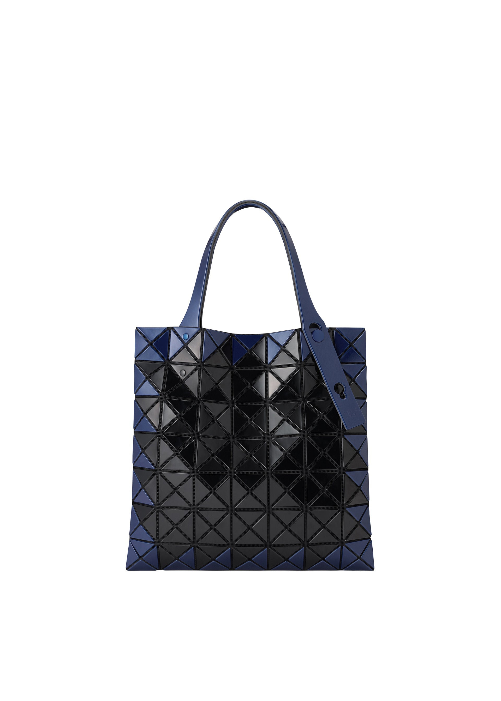 A detail shot of the Bao Bao Issey Miyake WONDER tote bag.