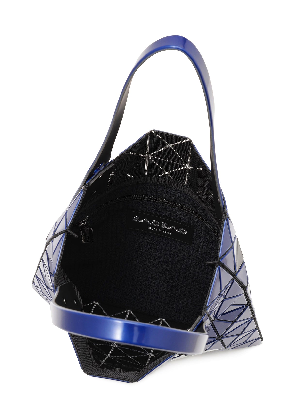 A detail shot of the Bao Bao Issey Miyake WONDER tote bag.