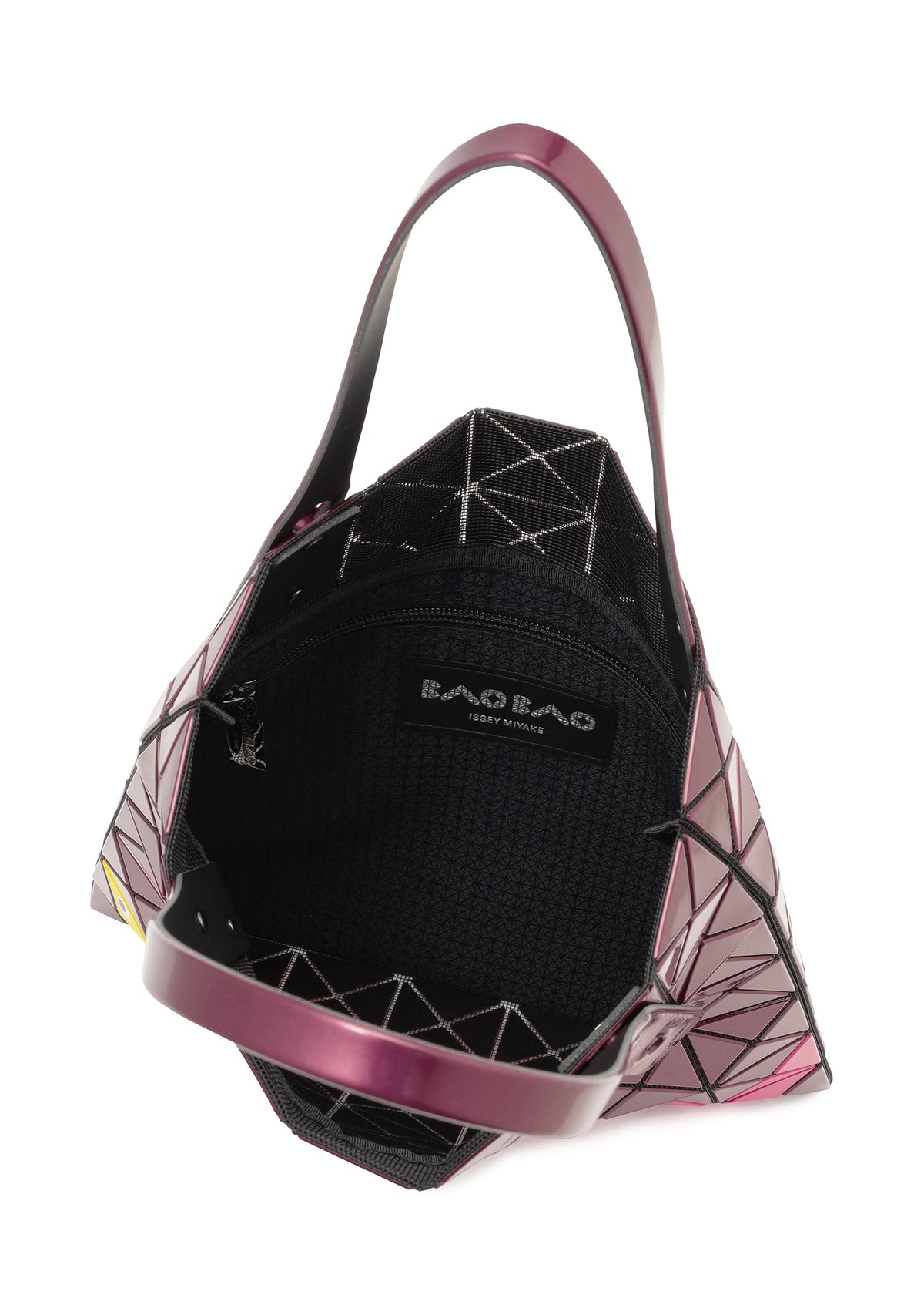 A detail shot of the Bao Bao Issey Miyake WONDER tote bag.