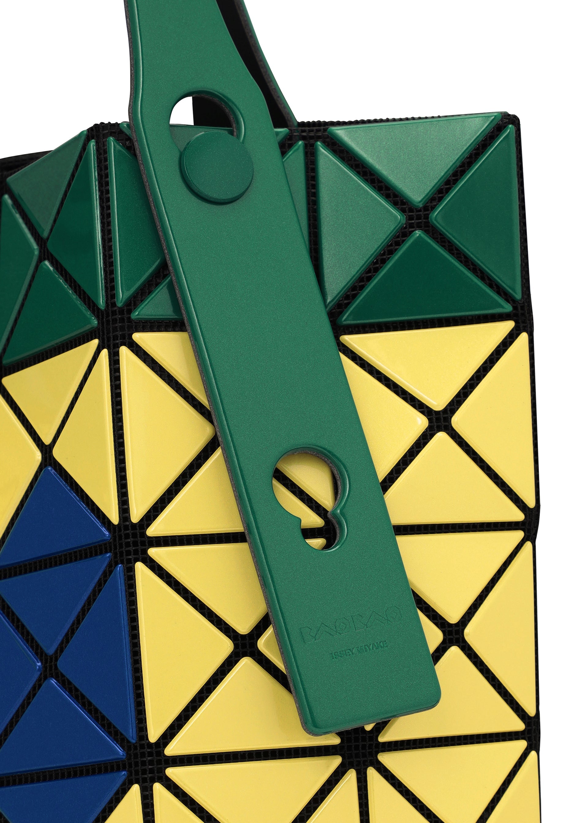 A detail shot of the Bao Bao Issey Miyake WONDER tote bag.