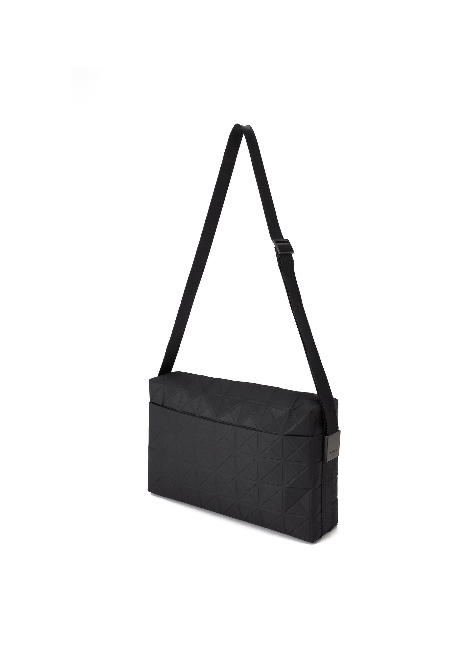 TRACK Shoulder Bag Purplish Blue – ISSEY MIYAKE EU