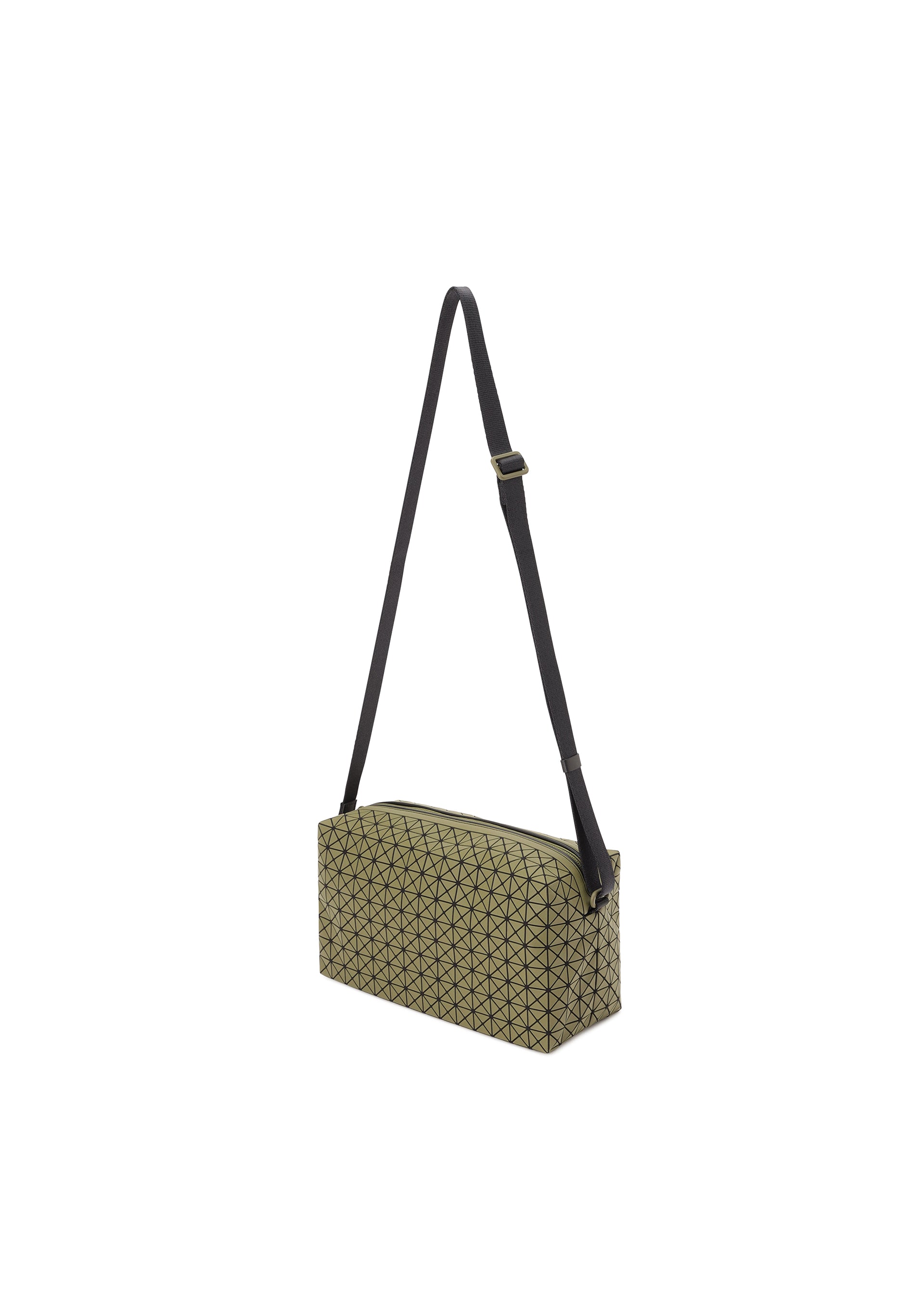 SADDLE BAG Shoulder Bag Khaki – ISSEY MIYAKE EU