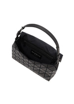 A detail shot of the BAOBAO ISSEY MIYAKE FOSSETTE shoulder bag(large).