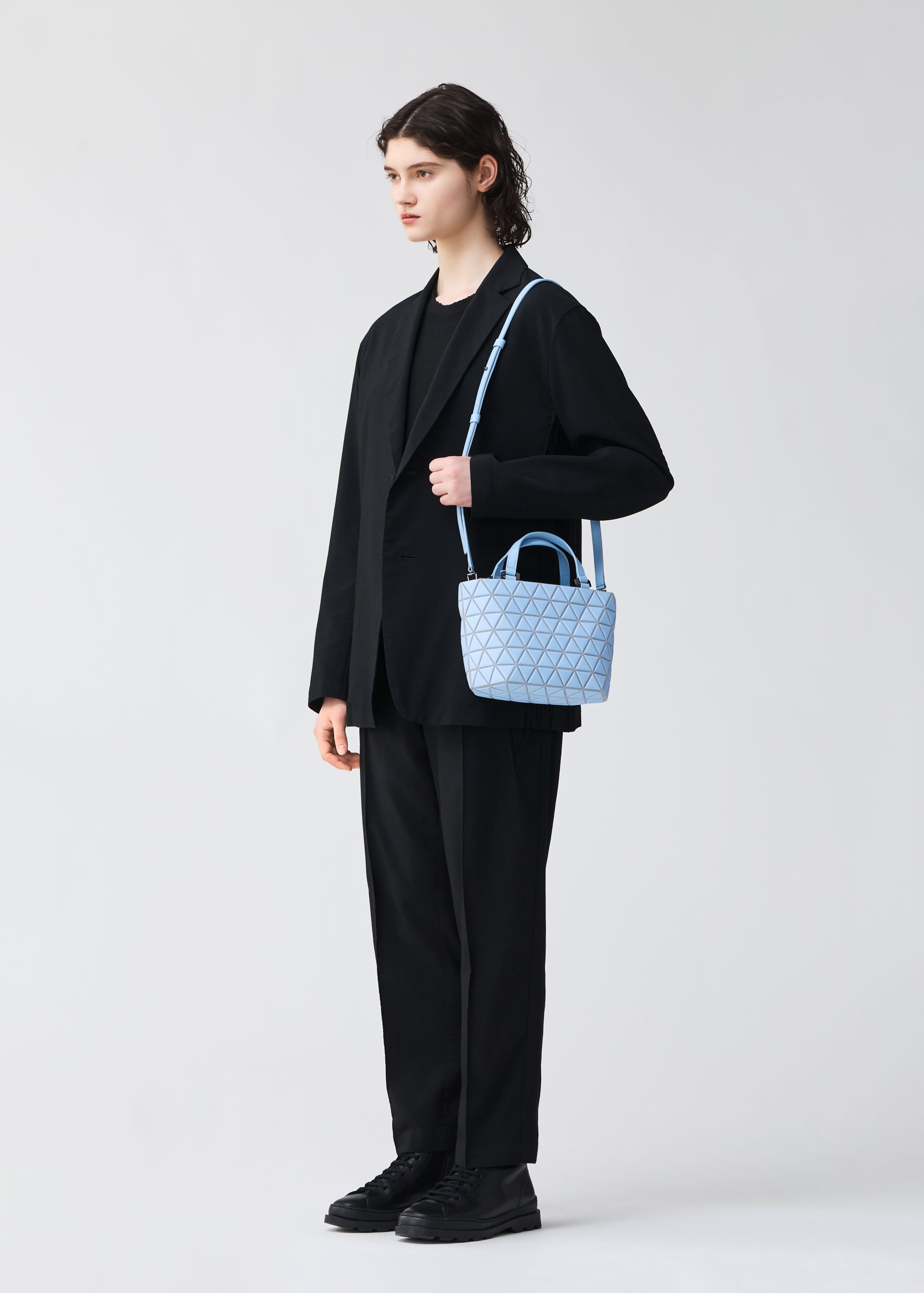 CRYSTAL MATTE Handbag Light Grey – ISSEY MIYAKE EU