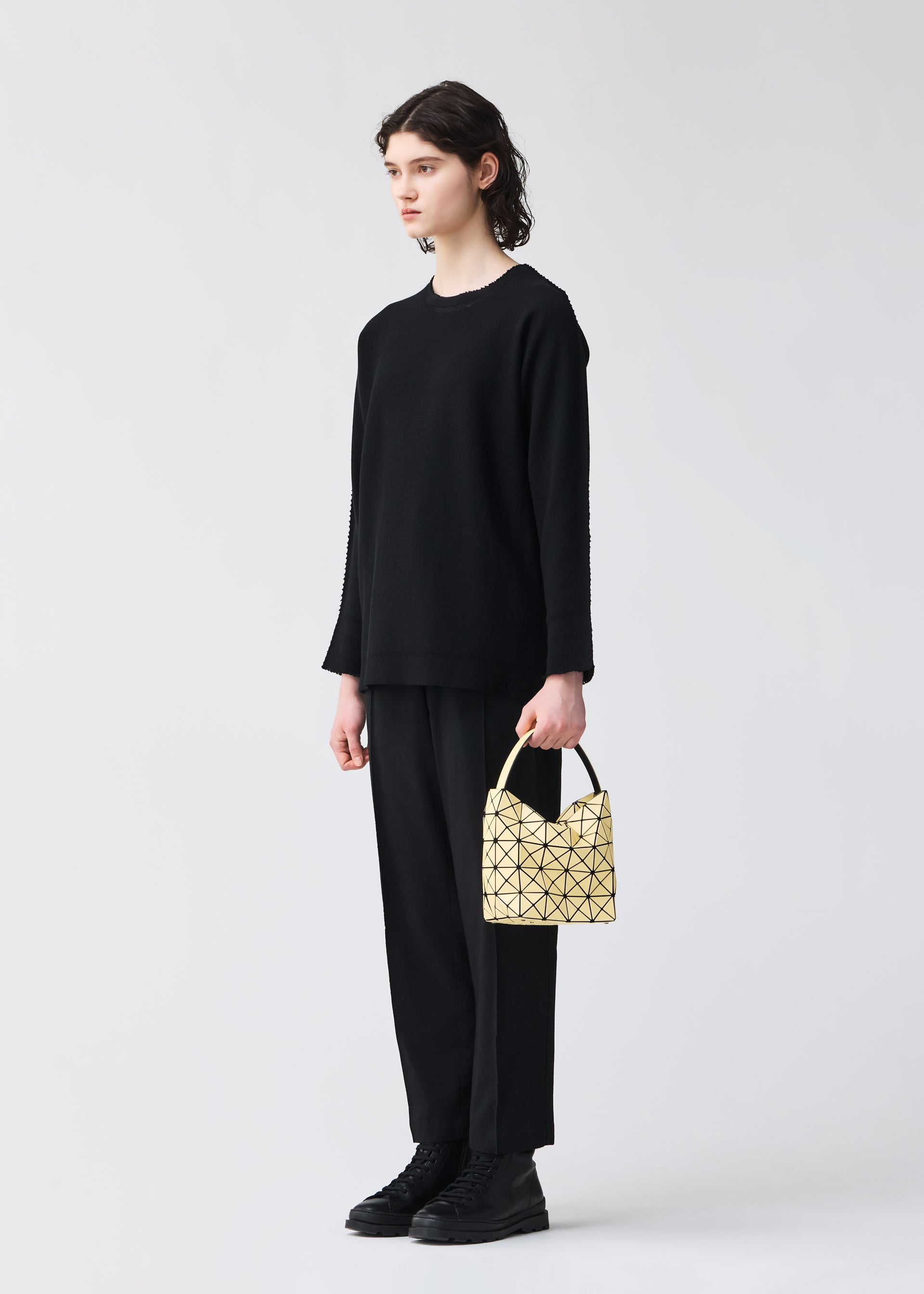 VALLEY – ISSEY MIYAKE EU