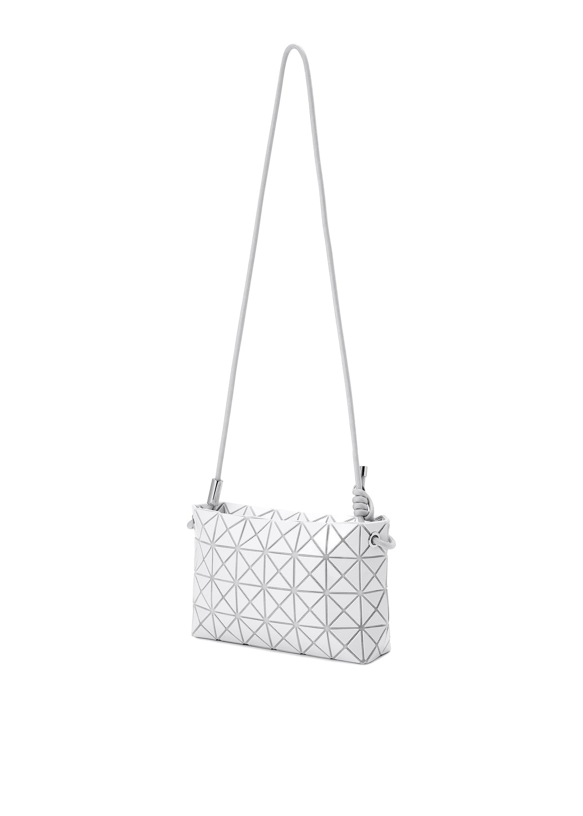 A detail shot of the BAOBAO ISSEY MIYAKE LOOP ONE TONE shoulder bag.