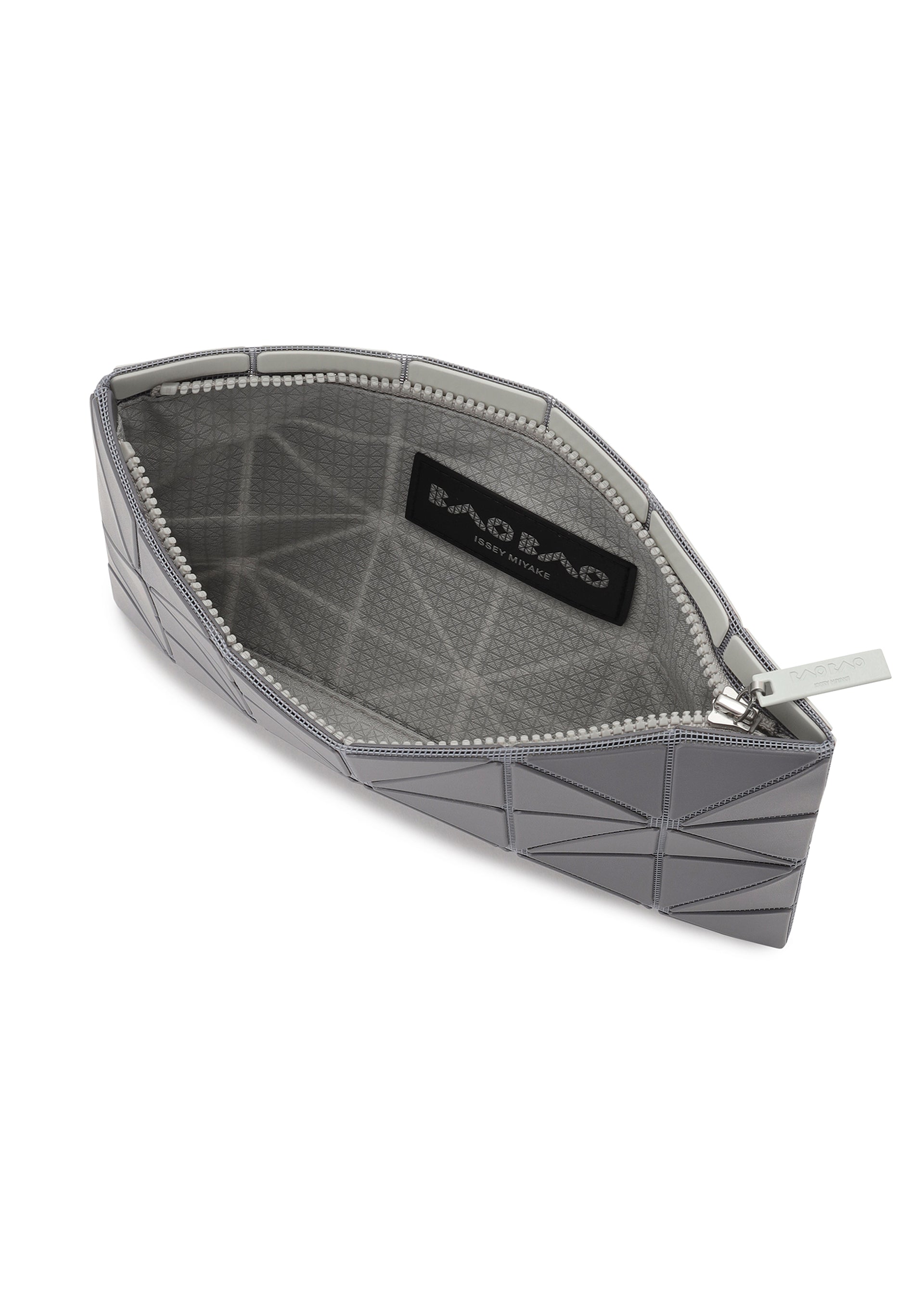 LUCENT W COLOR Pouch Beige x Light Beige – ISSEY MIYAKE EU