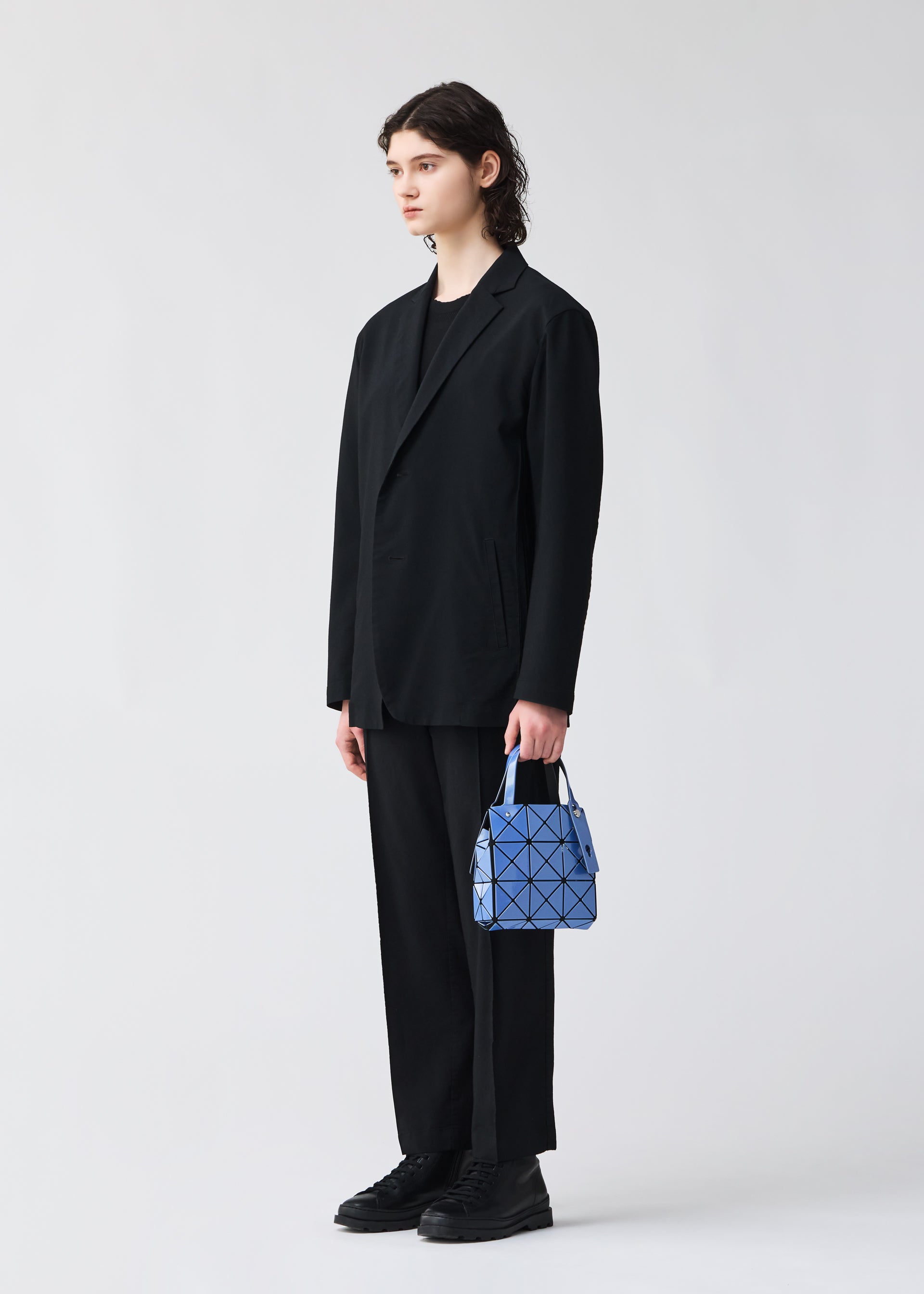 CARAT Handbag Blue – ISSEY MIYAKE EU