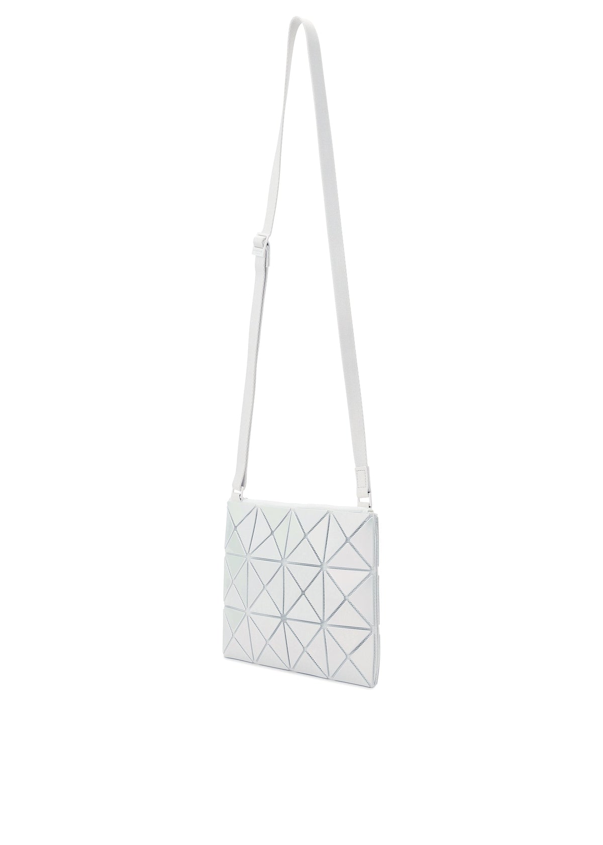 A detail shot of the BAOBAO ISSEY MIYAKE LUCENT FLAP shoulder bag(3*4).