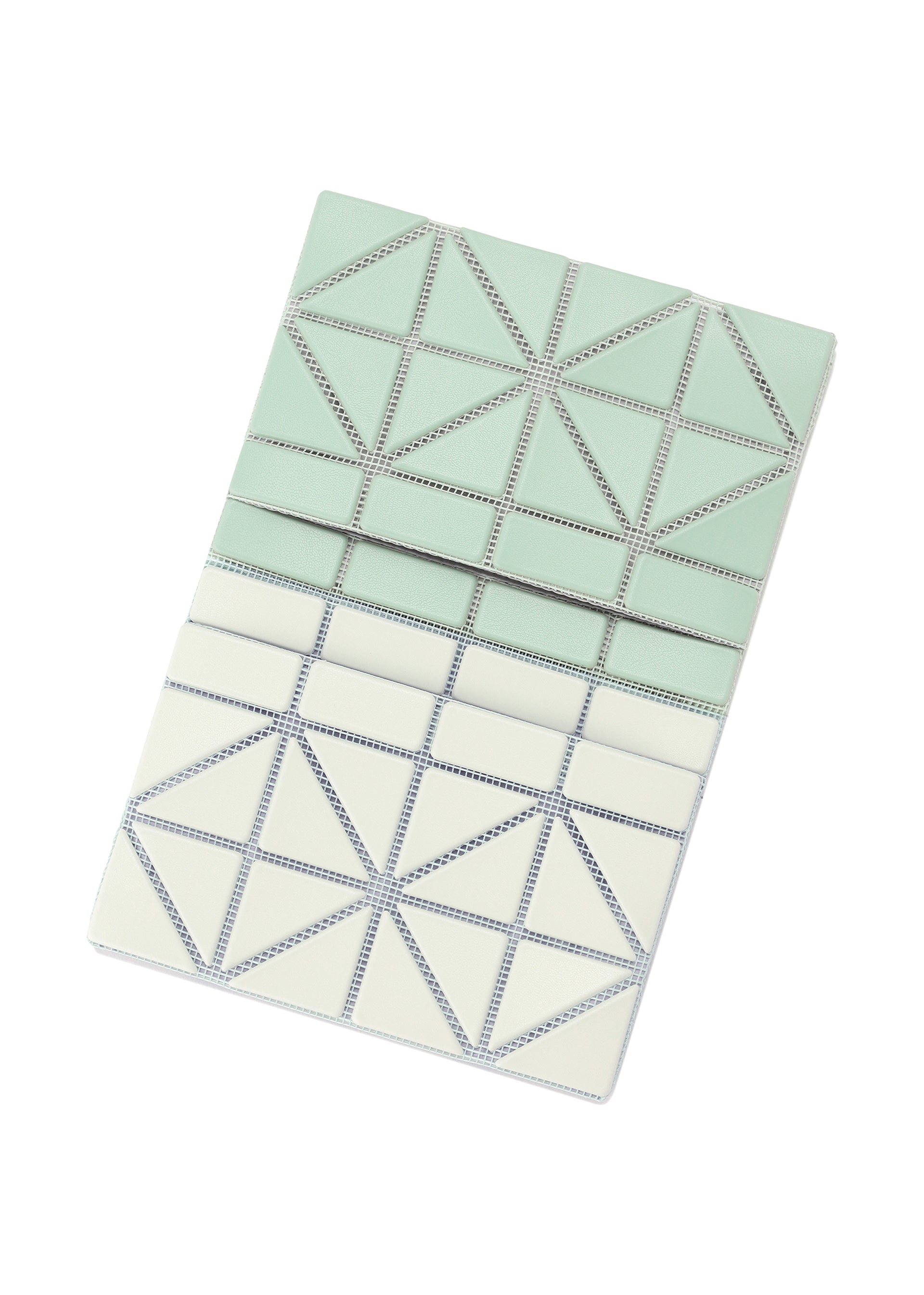 CARD CASE W COLOR Wallet Green x Light Green – ISSEY MIYAKE EU