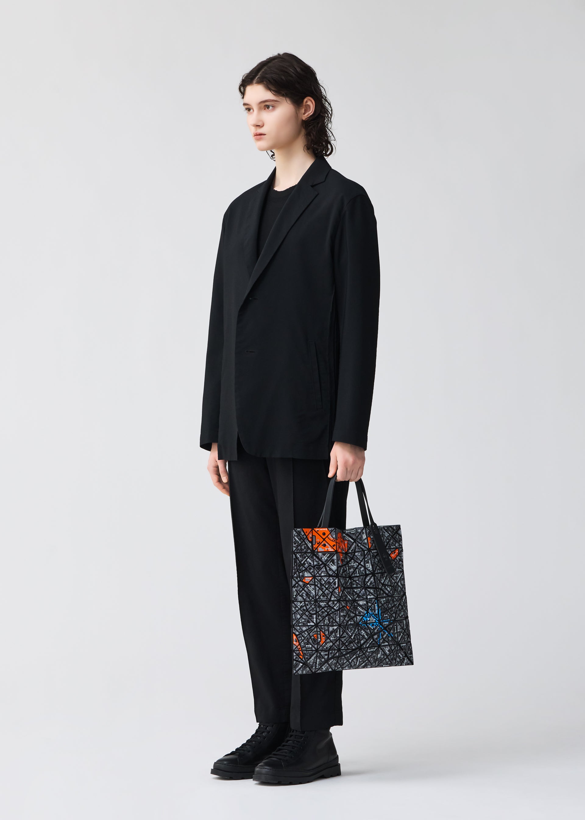 MAP Tote Bag Charcoal – ISSEY MIYAKE EU