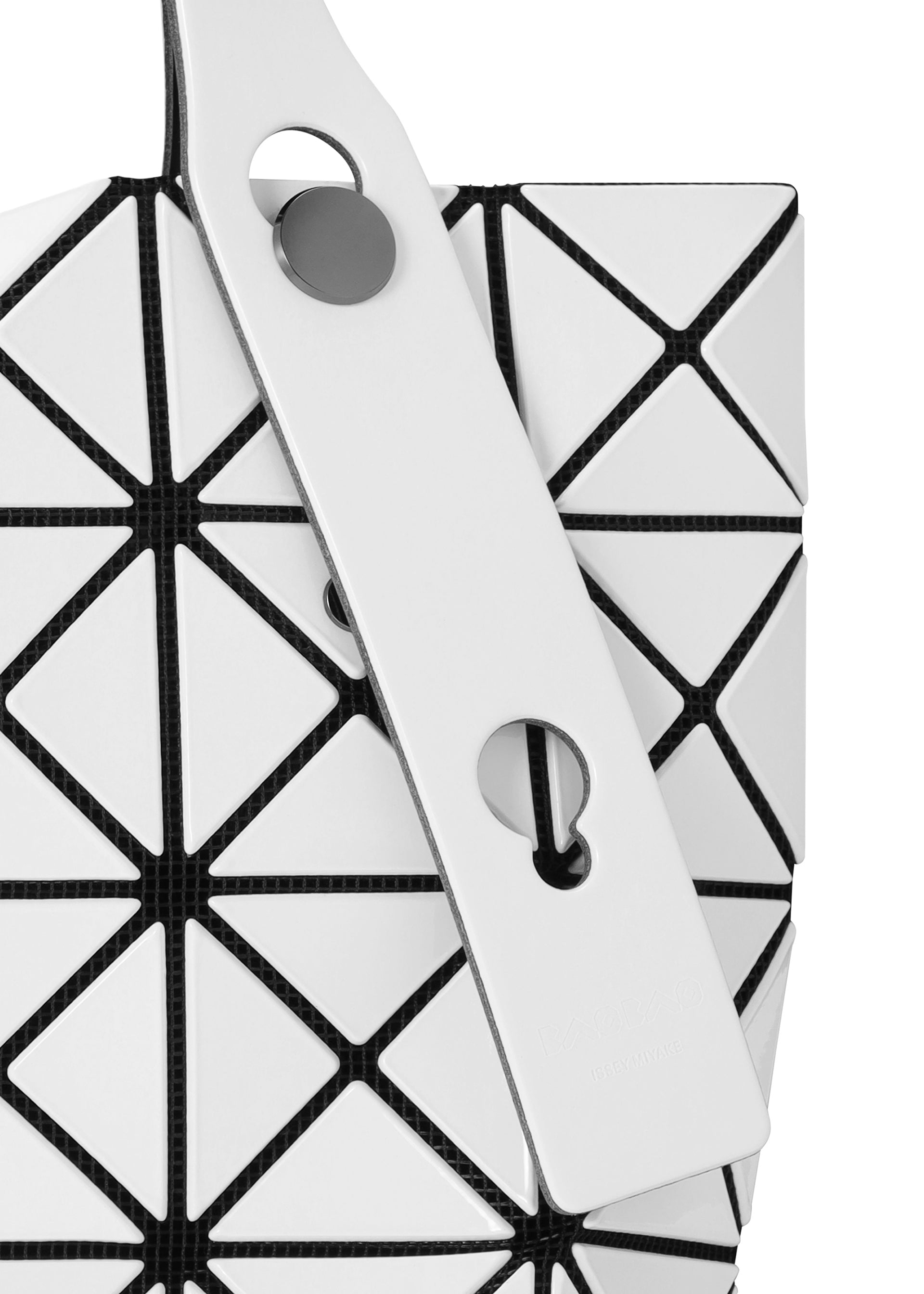 A detail shot of the BAO BAO ISSEY MIYAKE PRISM tote bag.