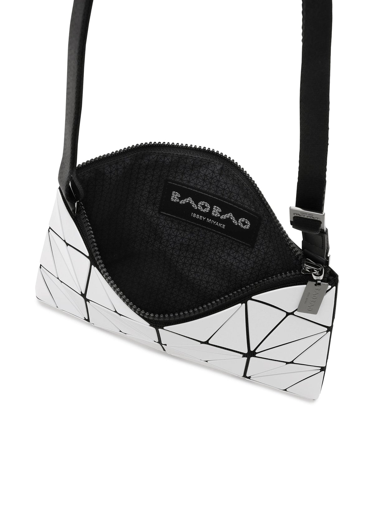A detail shot of the BAO BAO ISSEY MIYAKE LUCENT shoulder bag.