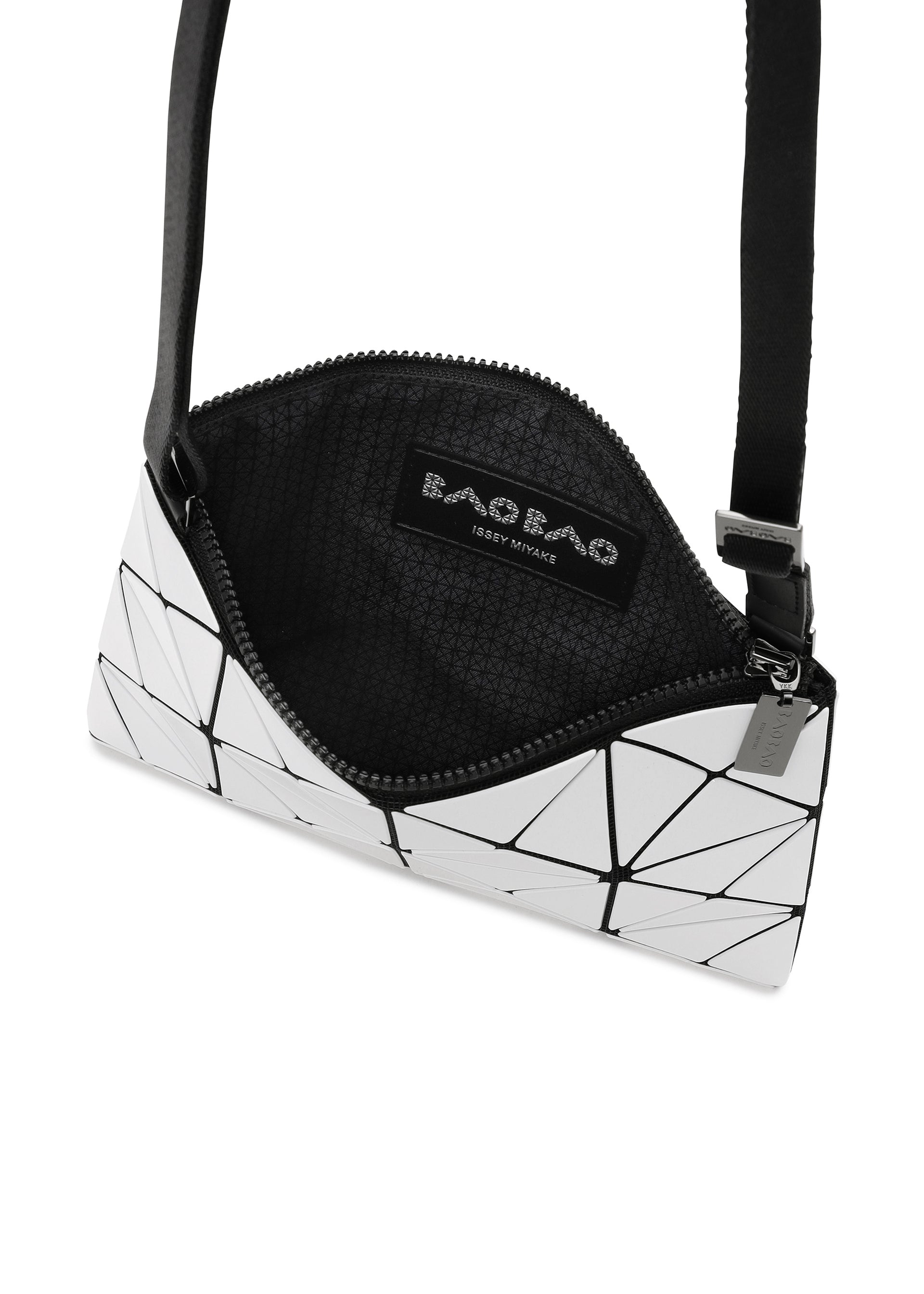 A detail shot of the BAO BAO ISSEY MIYAKE LUCENT shoulder bag.