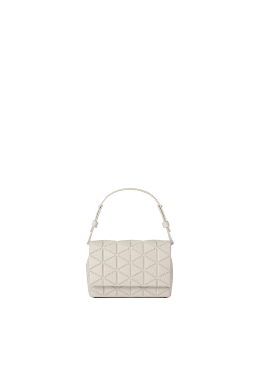 A product shot of the BAO BAO ISSEY MIYAKE FOSSETTE shoulder bag in beige.