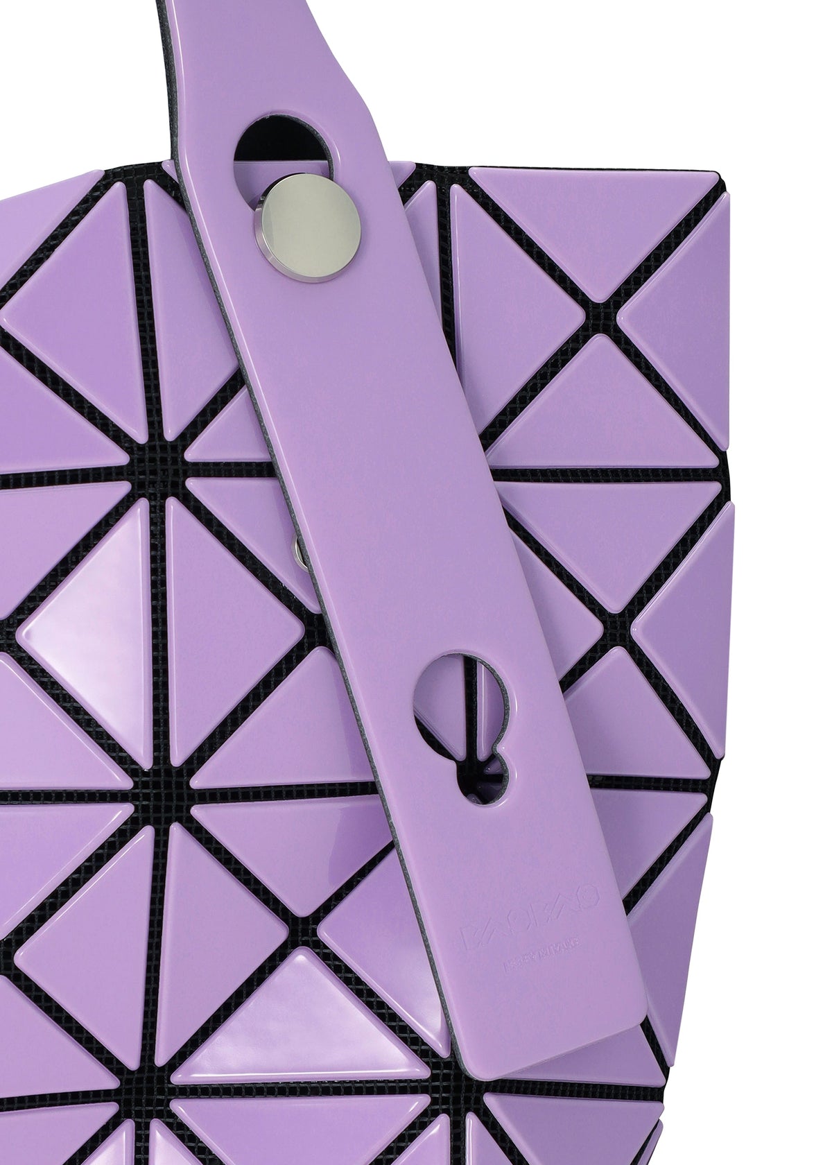 A detail shot of the BAO BAO ISSEY MIYAKE PRISM GLOSS tote bag.