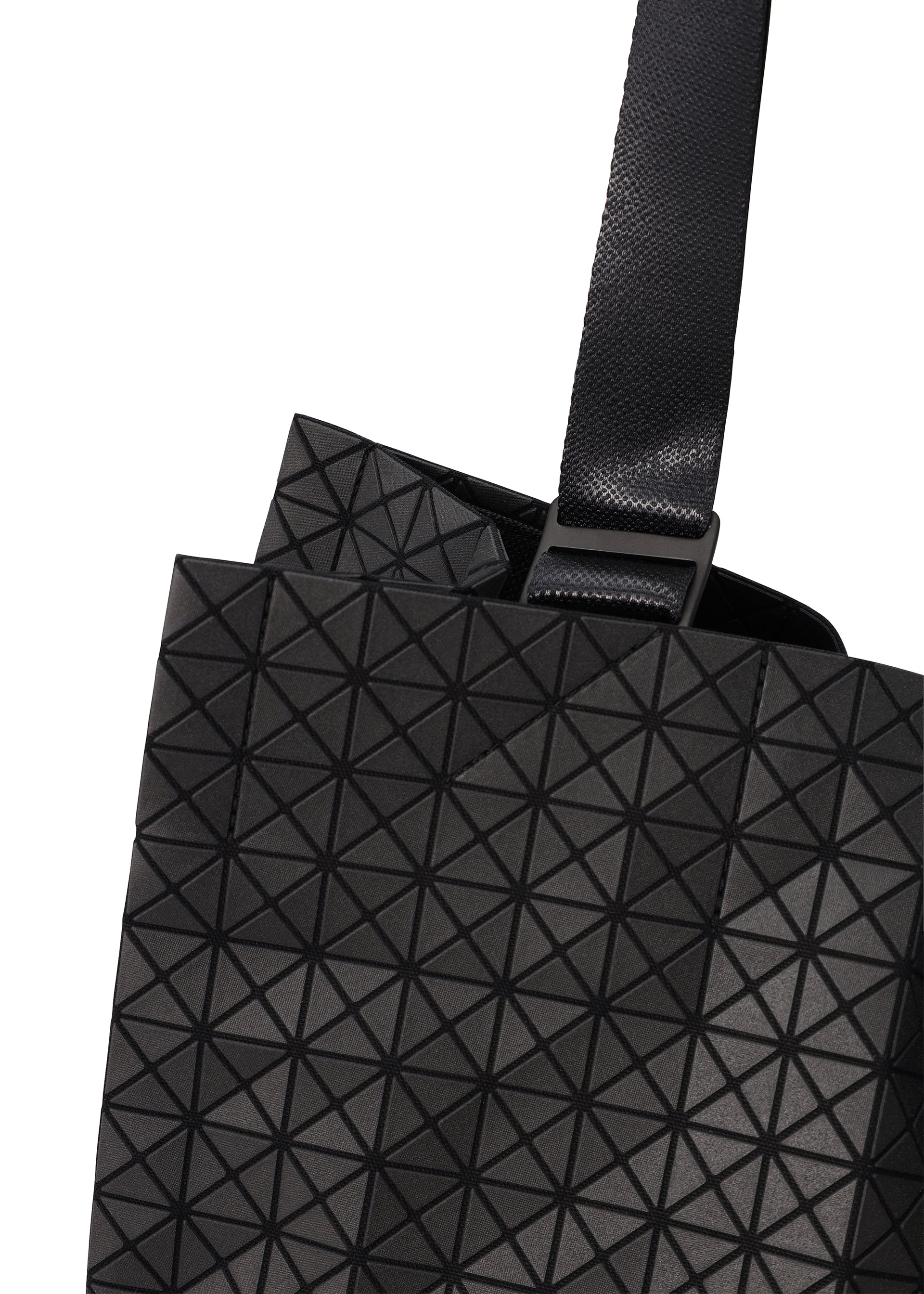 A detail shot of the BAO BAO ISSEY MIYAKE CART tote bag.