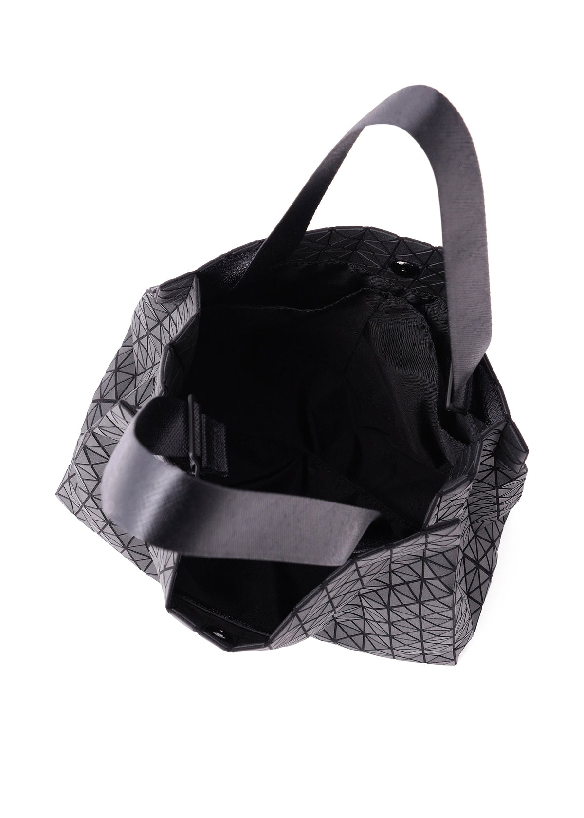 A detail shot of the BAO BAO ISSEY MIYAKE CART MINI tote bag.