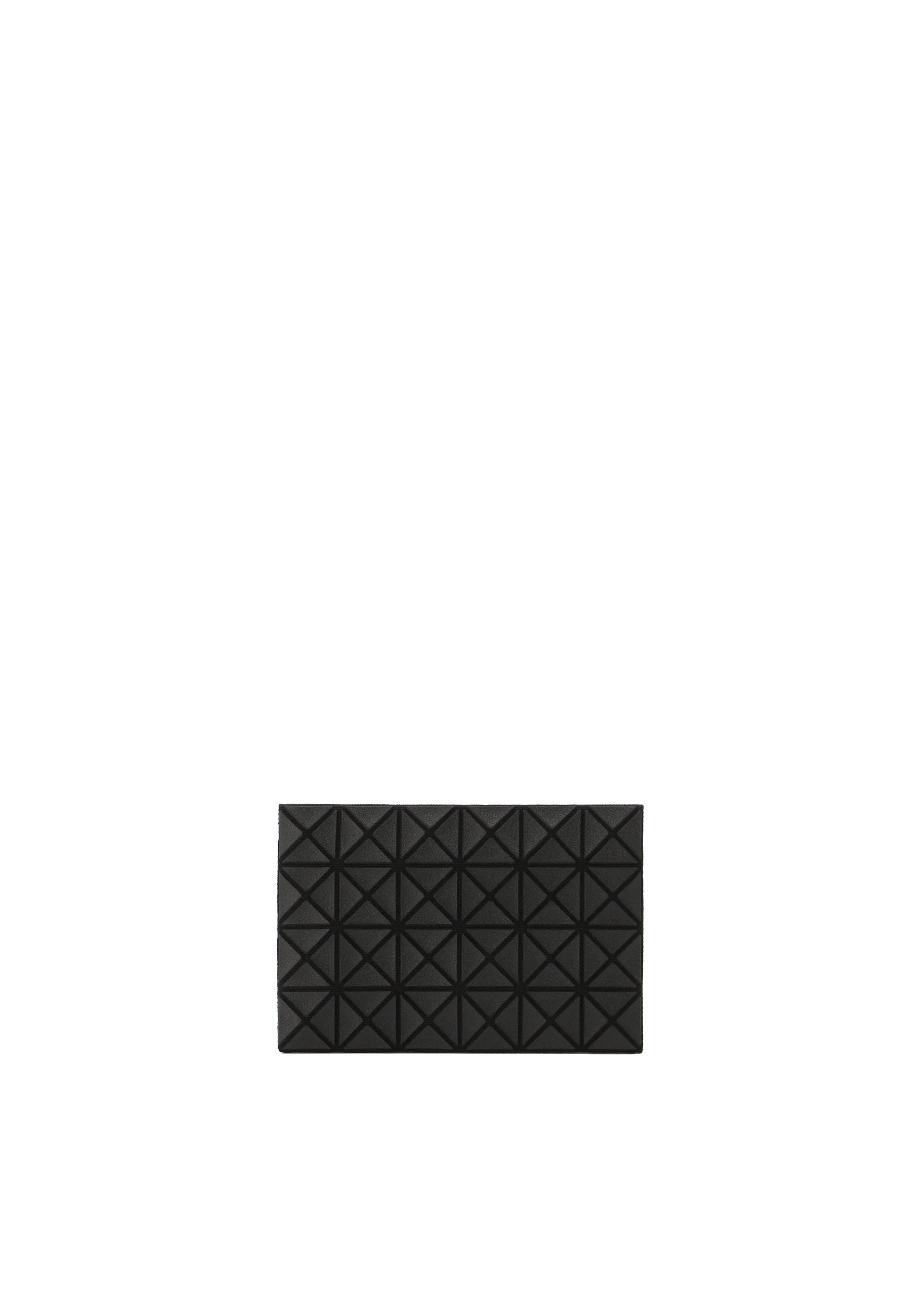 A product shot of the BAO BAO ISSEY MIYAKE OYSTER card case in matte black.
