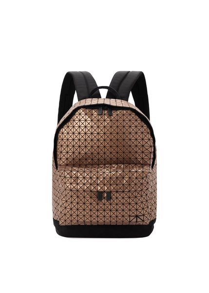バッグ ISSEY MIYAKE DAYPACK REFLECTOR DAYPACK REFLECTOR Backpack Copper Brown – ISSEY MIYAKE EU