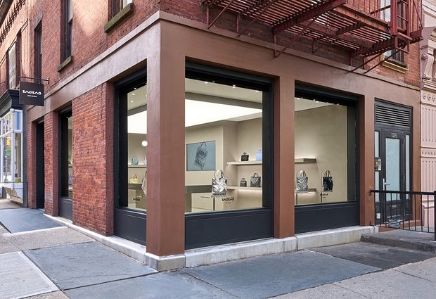 FIND A STORE – ISSEY MIYAKE EU