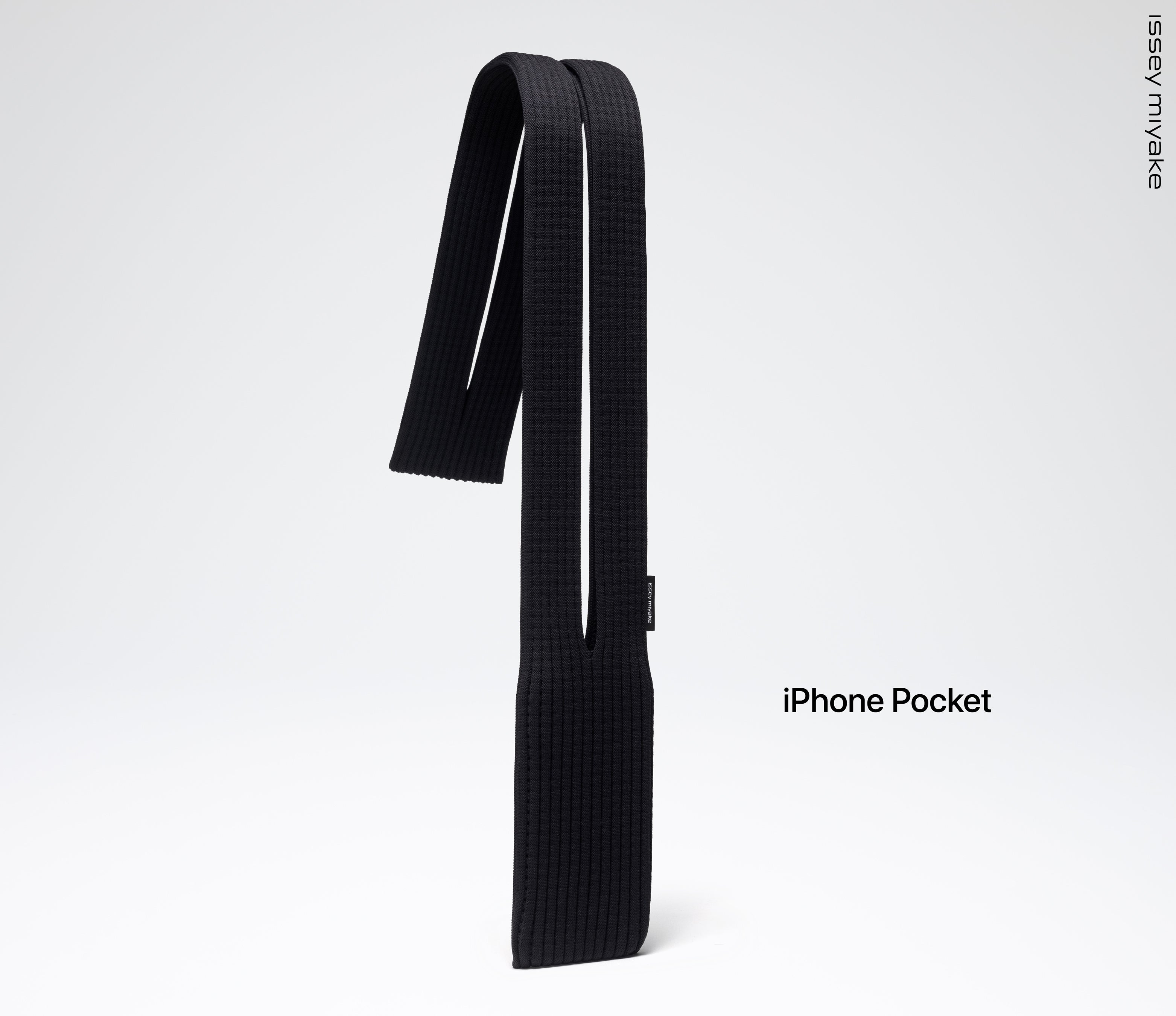 Introducing iPhone Pocket, a Collaboration With Apple – ISSEY