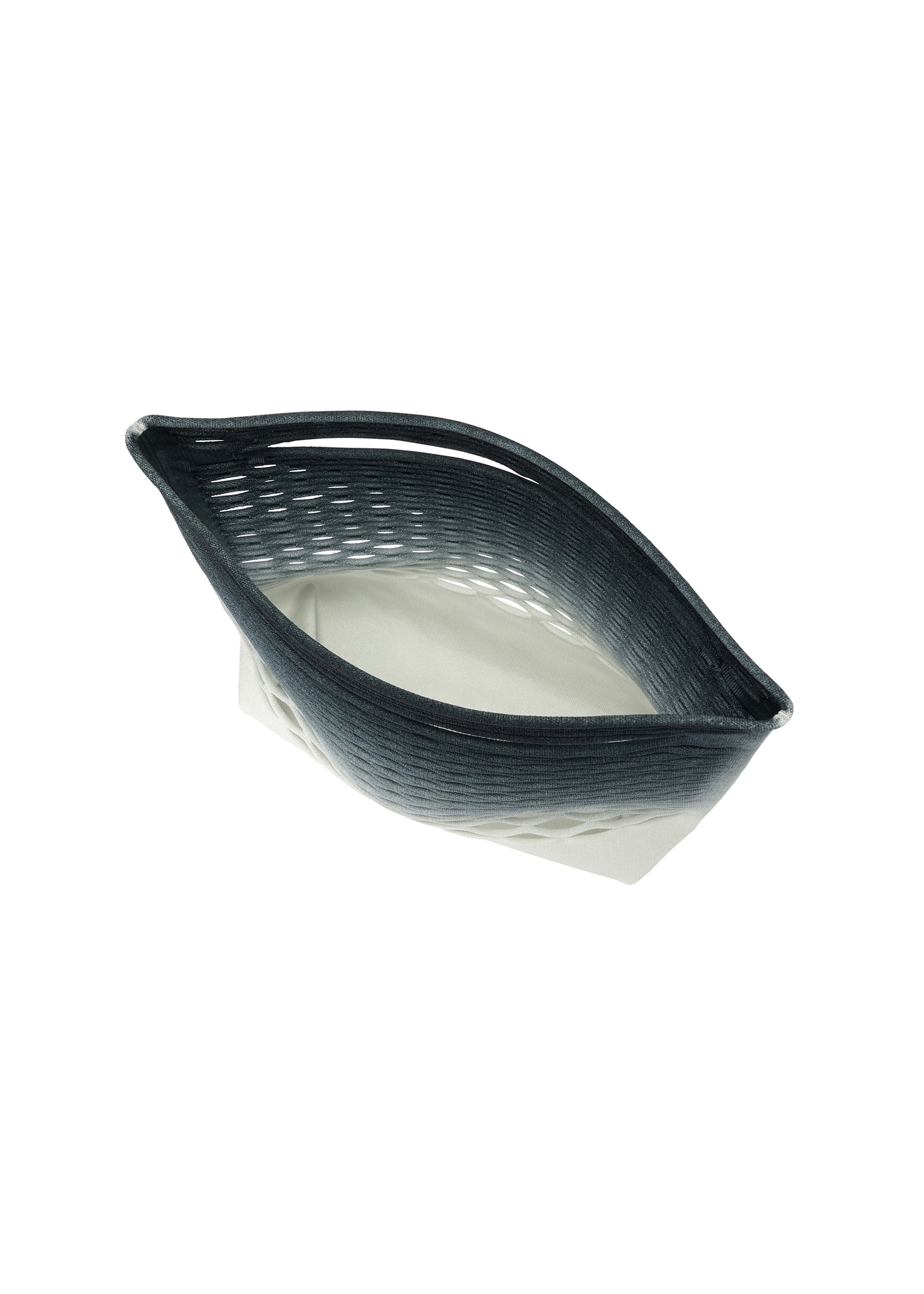 A detail shot of the GOOD GOODS ISSEY MIYAKE MOKKO NET GRADATION gg66ag37374os.