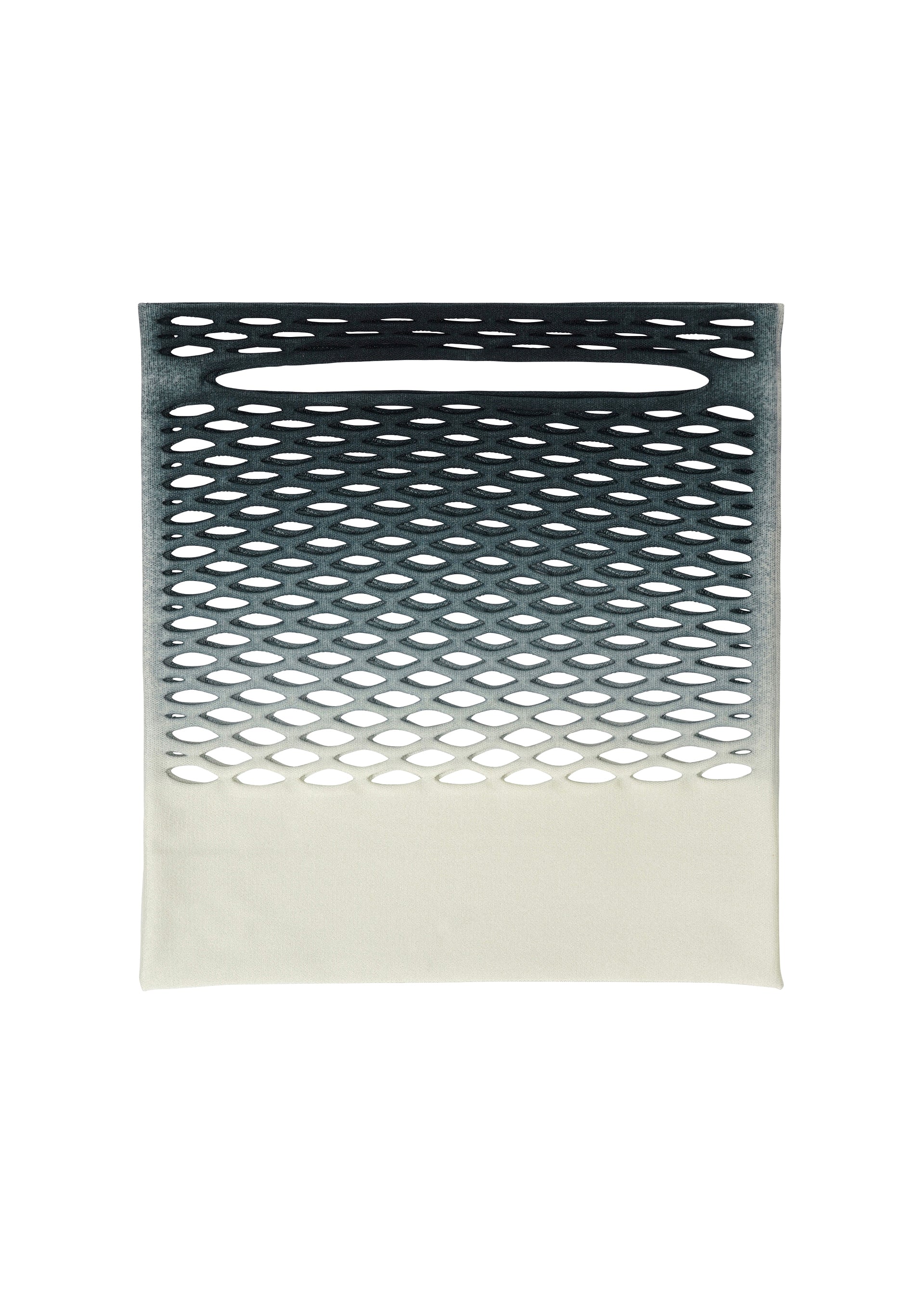 A detail shot of the GOOD GOODS ISSEY MIYAKE MOKKO NET GRADATION gg66ag37374os.