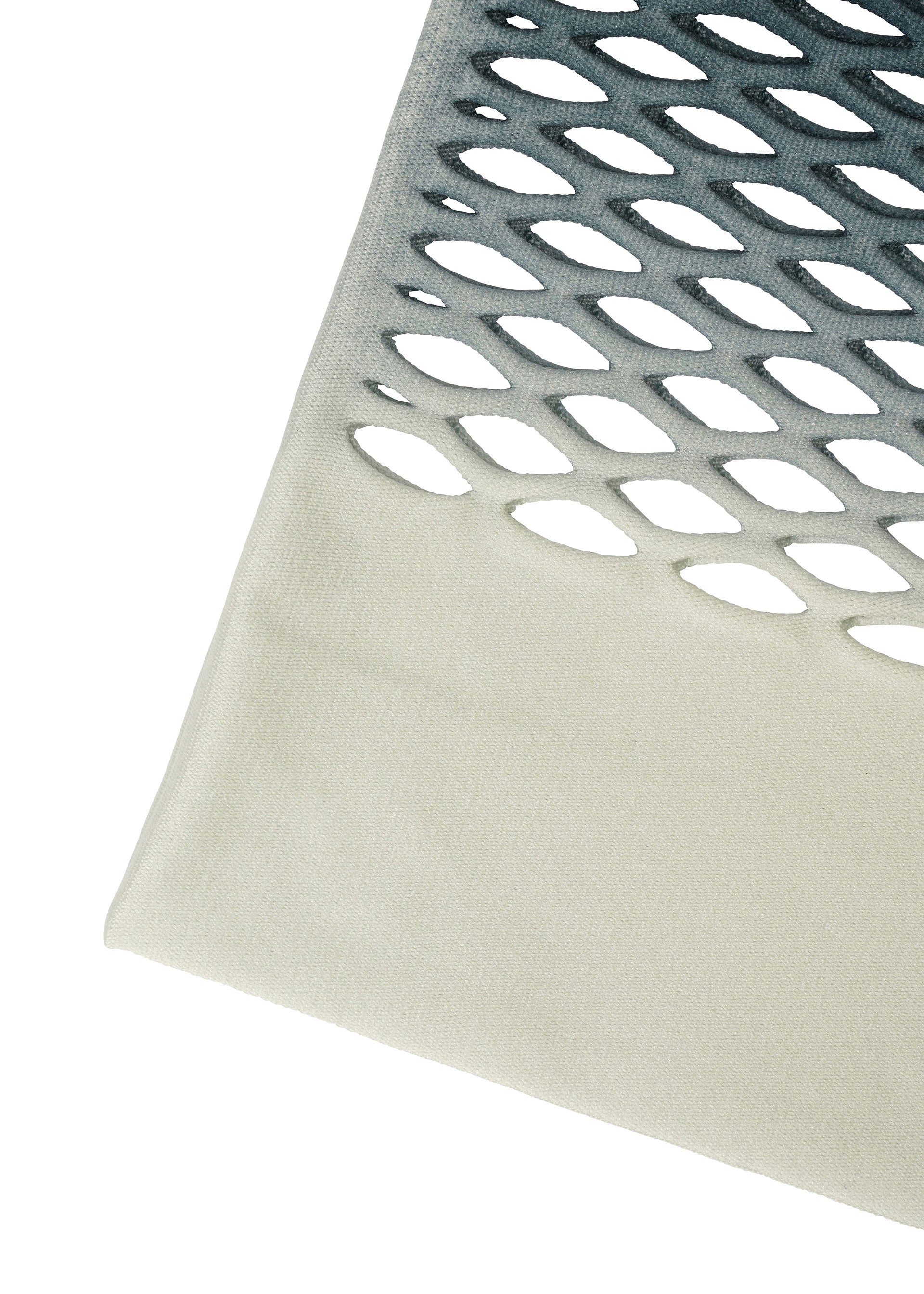 A detail shot of the GOOD GOODS ISSEY MIYAKE MOKKO NET GRADATION gg66ag37374os.