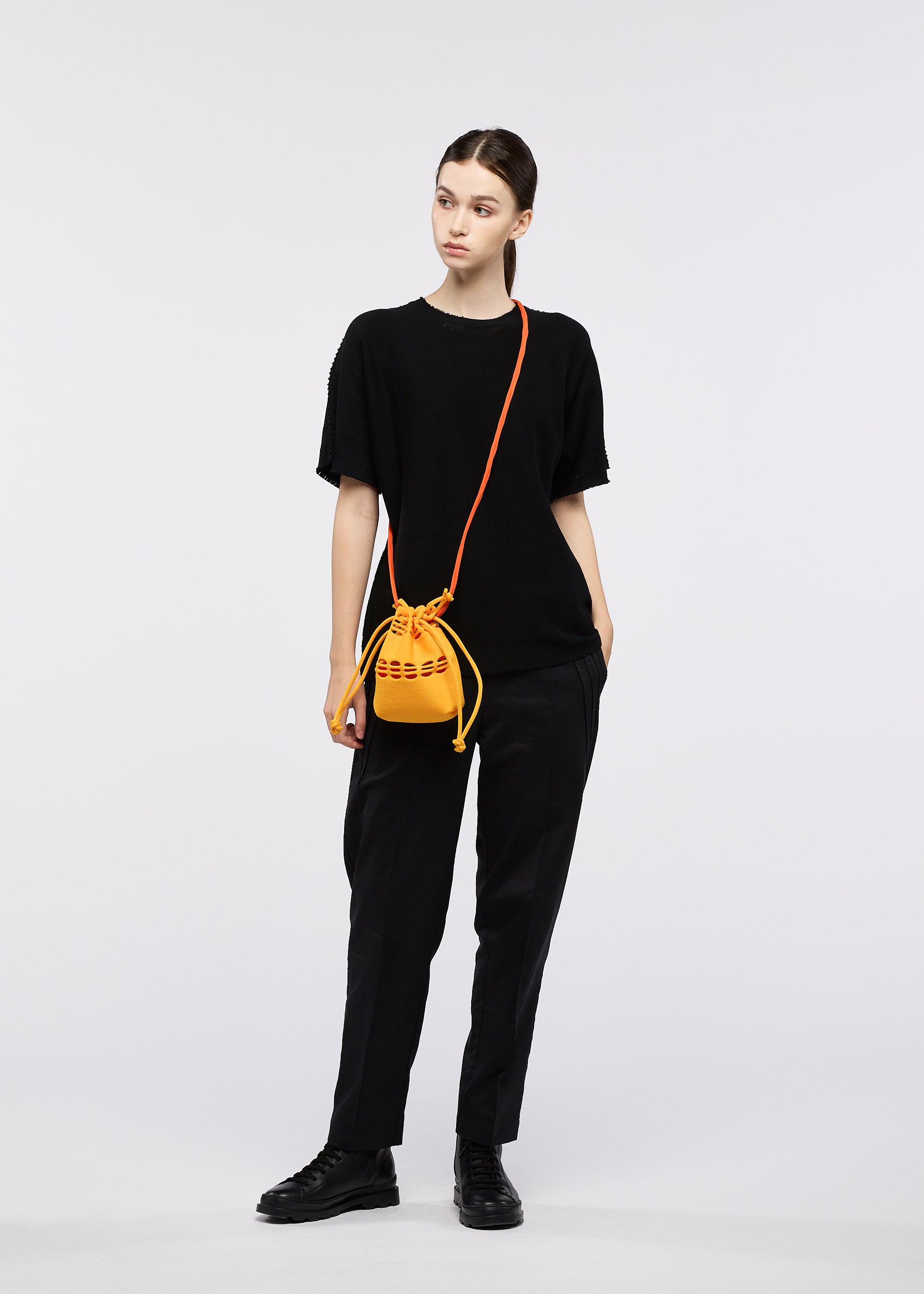 MOKKO POCKET BI-COLOR Grey – ISSEY MIYAKE EU