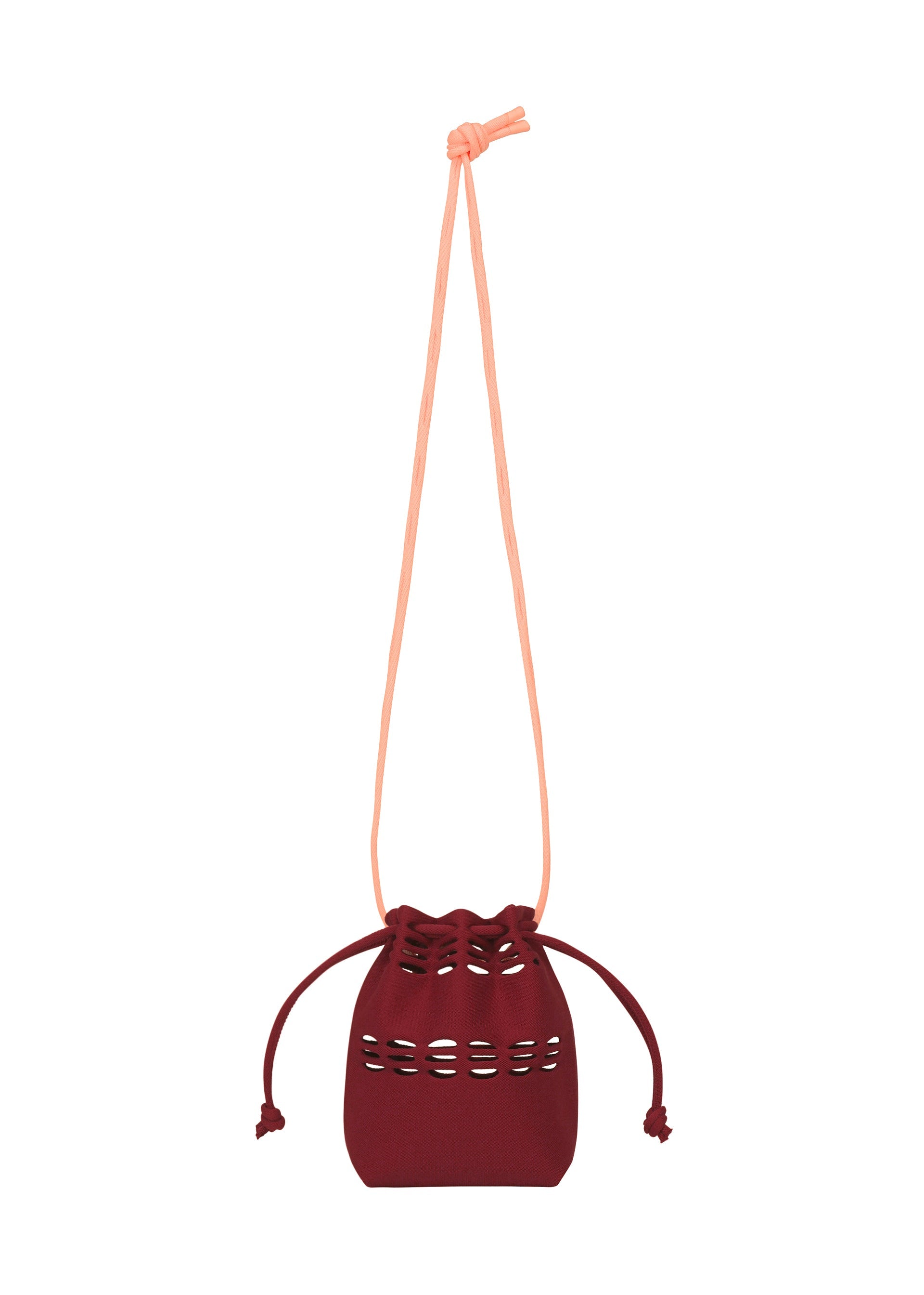 A product shot of the GOOD GOODS ISSEY MIYAKE MOKKO POCKET BI-COLOR bag in bordeaux.
