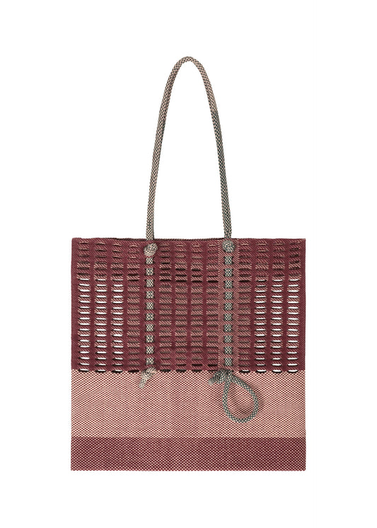 A product shot of the GOOD GOODS ISSEY MIYAKE MOKKO KNOT bag in burgundy mix.