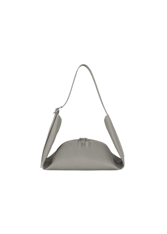 A product shot of the GOOD GOODS ISSEY MIYAKE LEAF bag in gray.