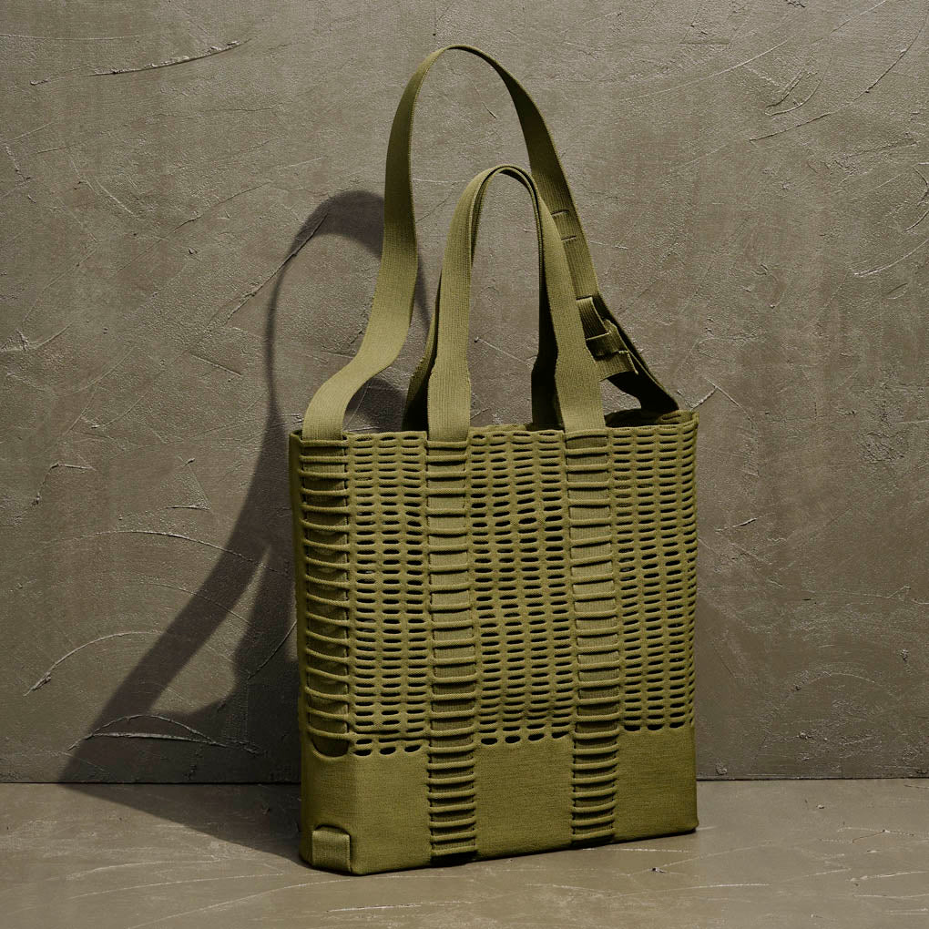 GOOD GOODS ISSEY MIYAKE ITEM SERIES MOKKO MONO – ISSEY MIYAKE EU
