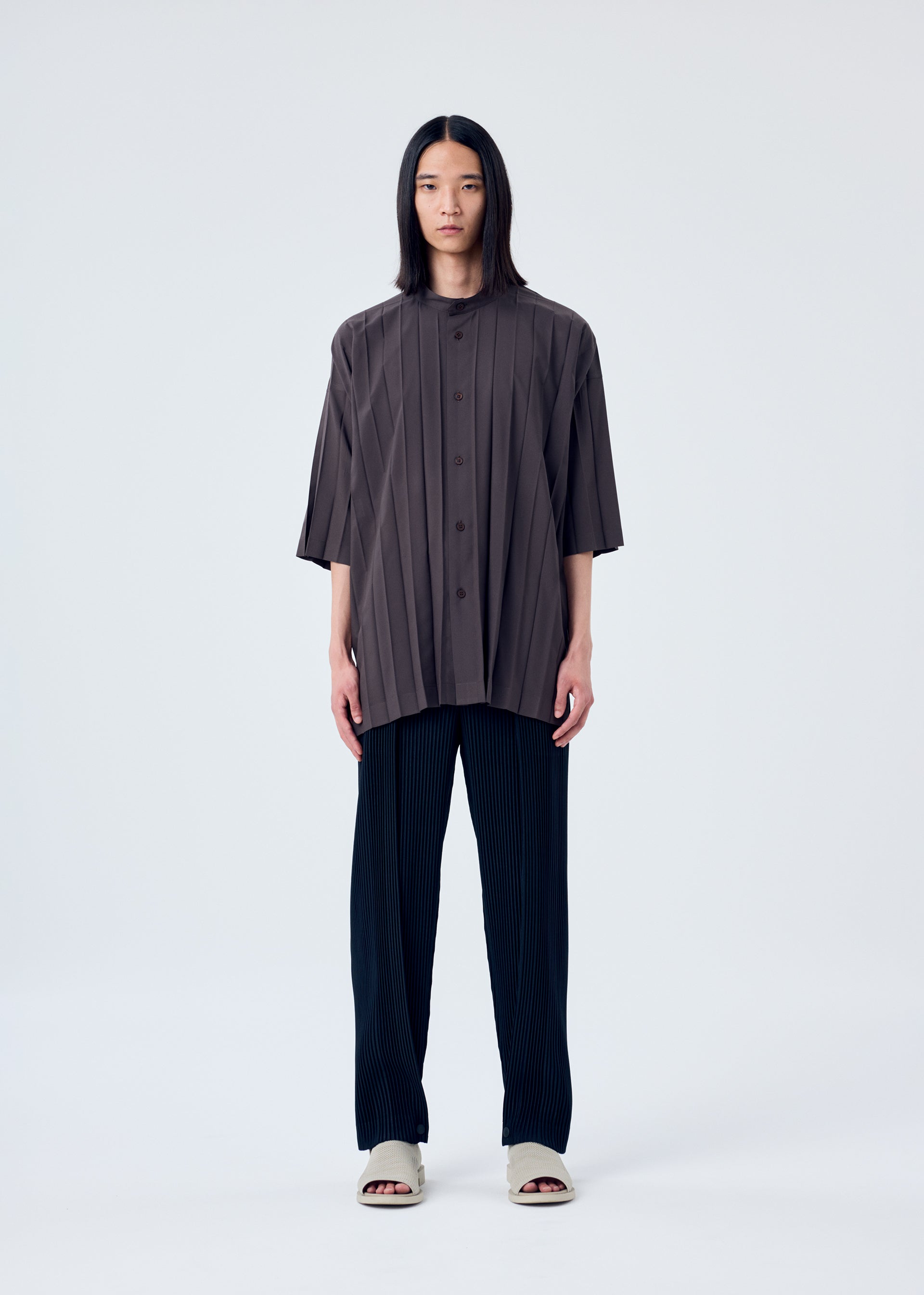 PLEATS BOTTOMS 1 Trousers Pistachio Green – ISSEY MIYAKE EU