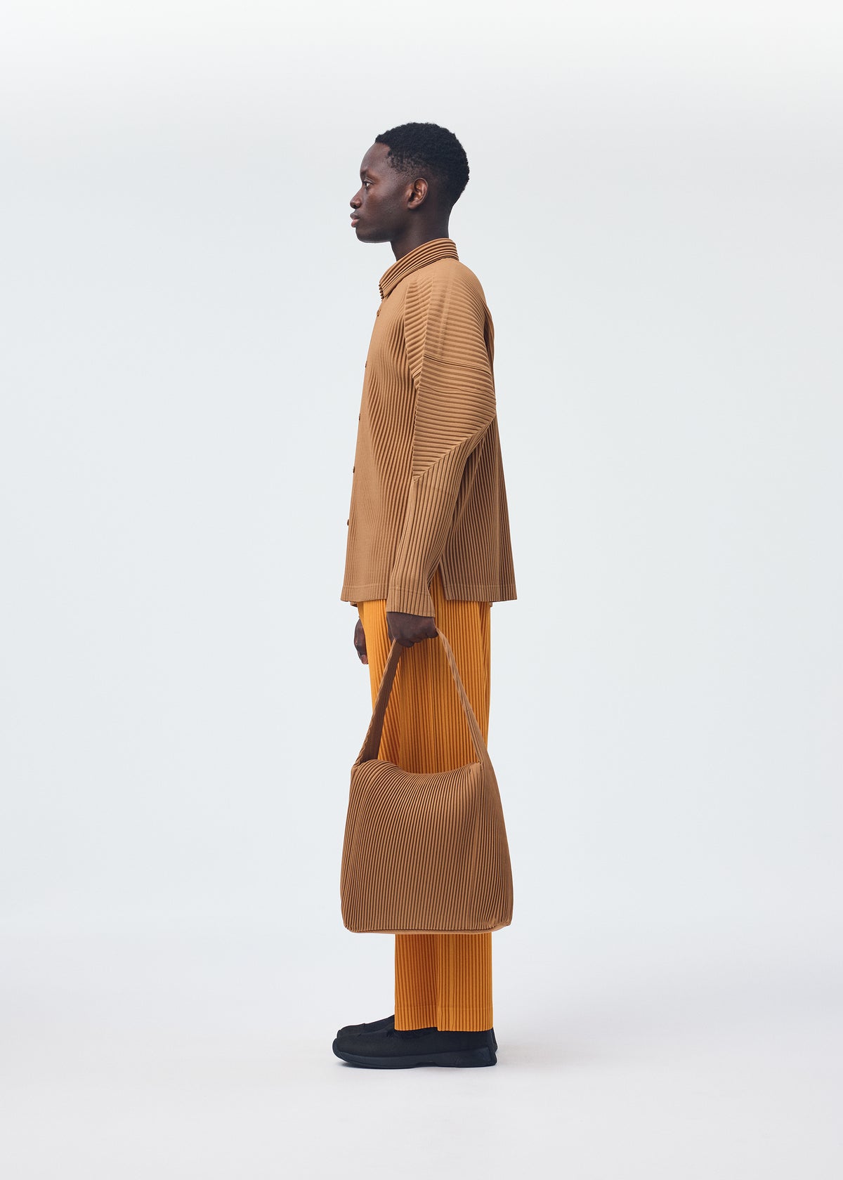 ROUNDED SQUARE BAG Bag Black