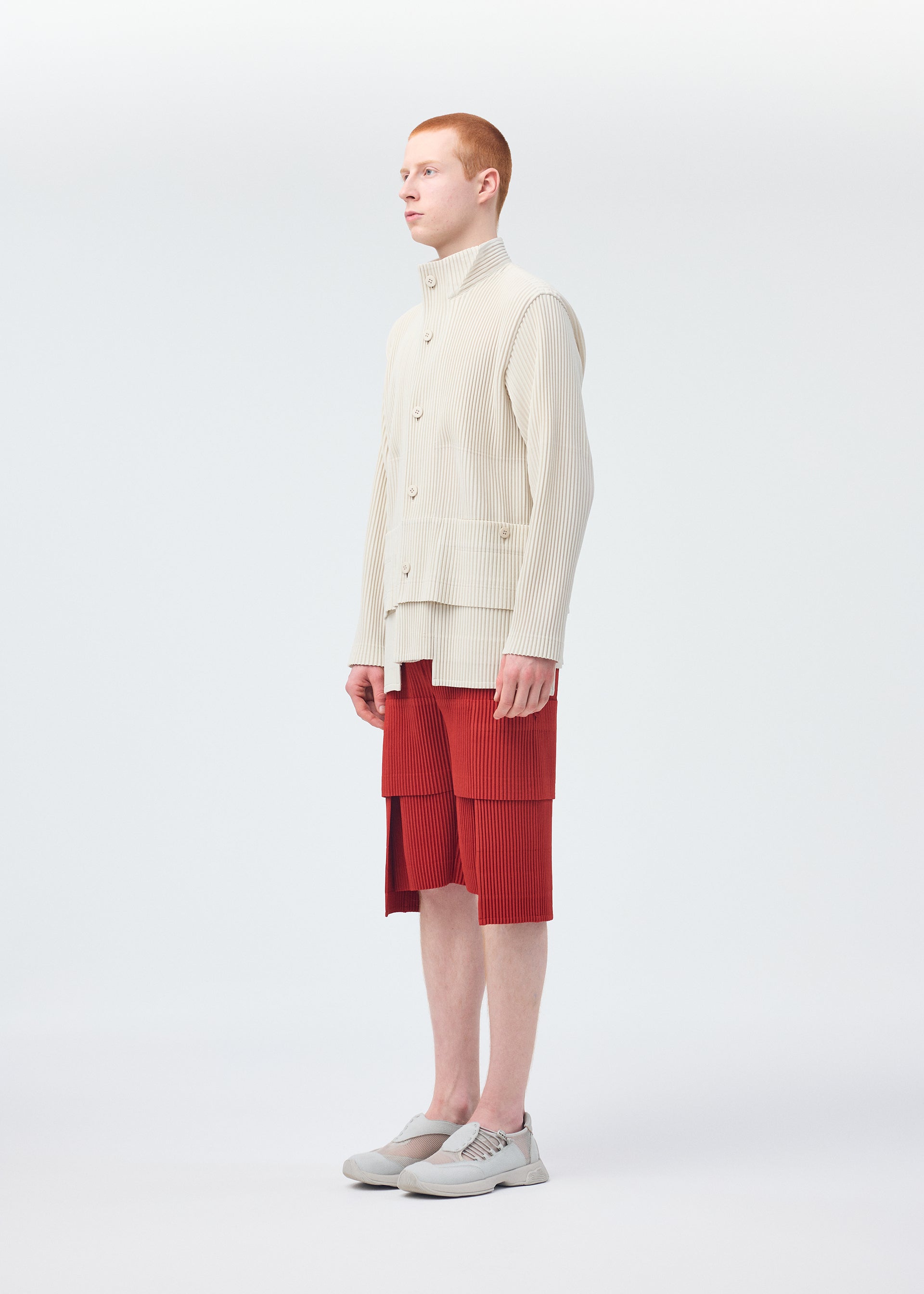 MULTI-POCKET Jacket Jasper Red – ISSEY MIYAKE EU