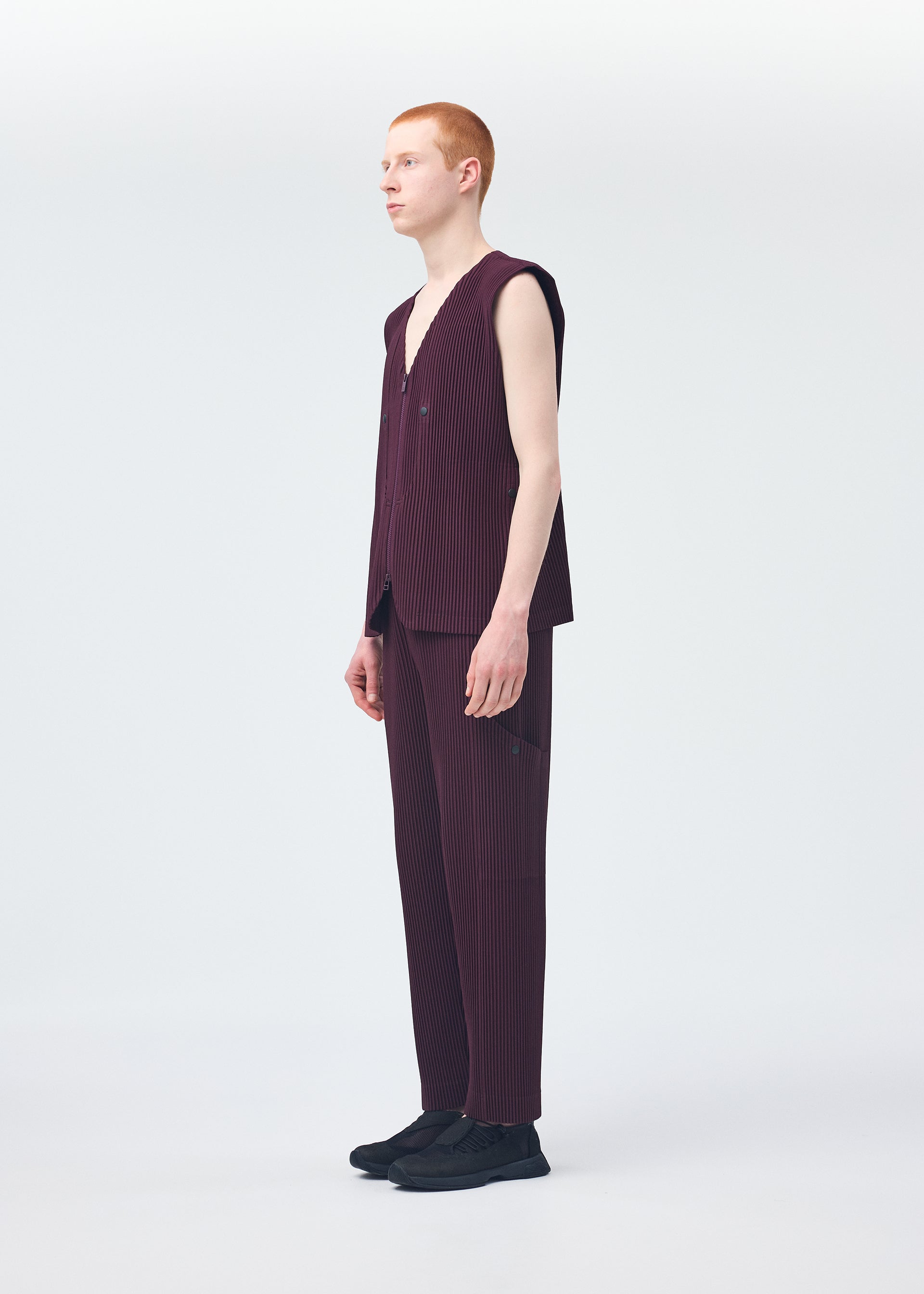 QUARRY Vest Black – ISSEY MIYAKE EU