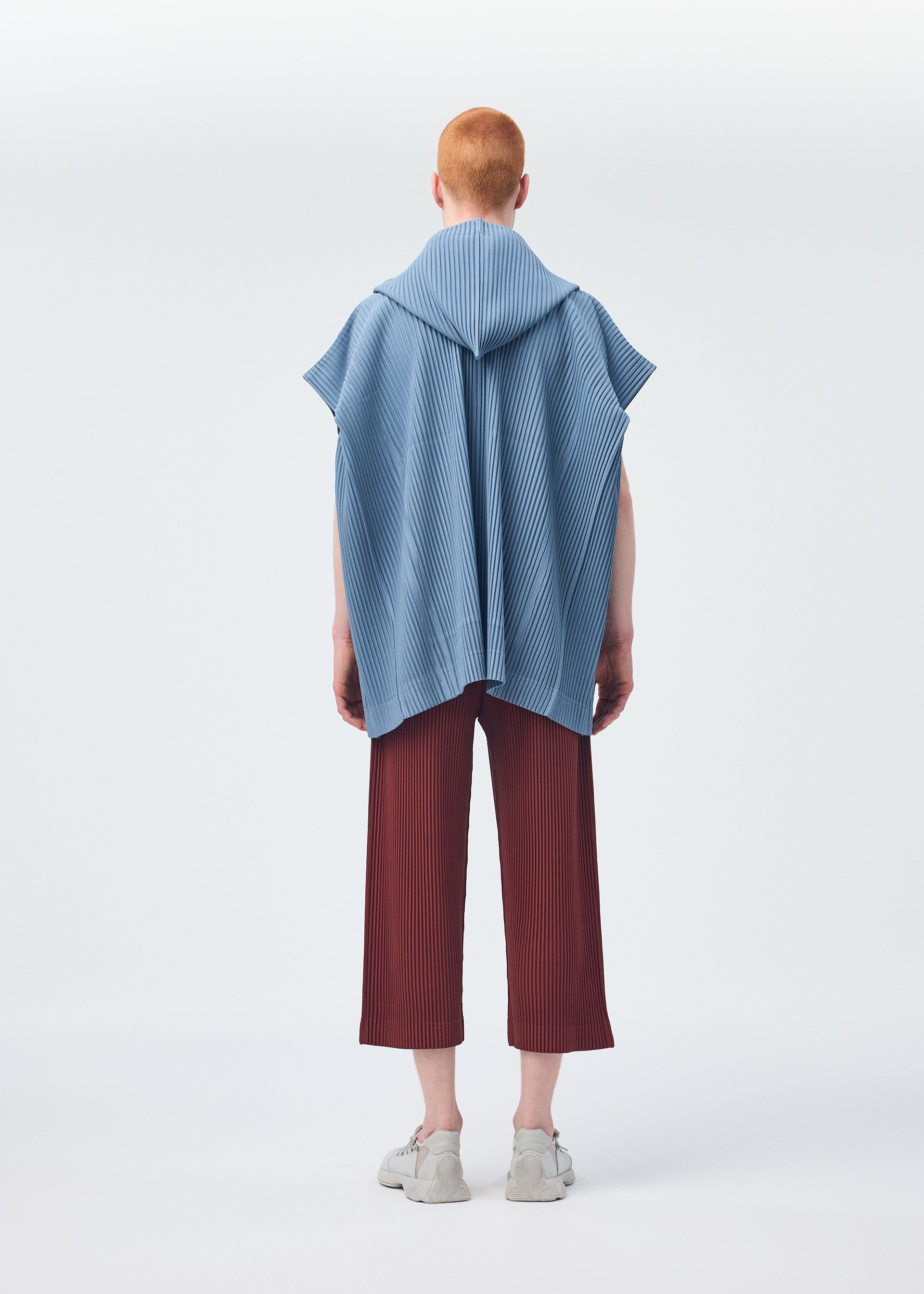 MONTHLY COLORS : AUGUST Jacket Slate Blue – ISSEY MIYAKE EU