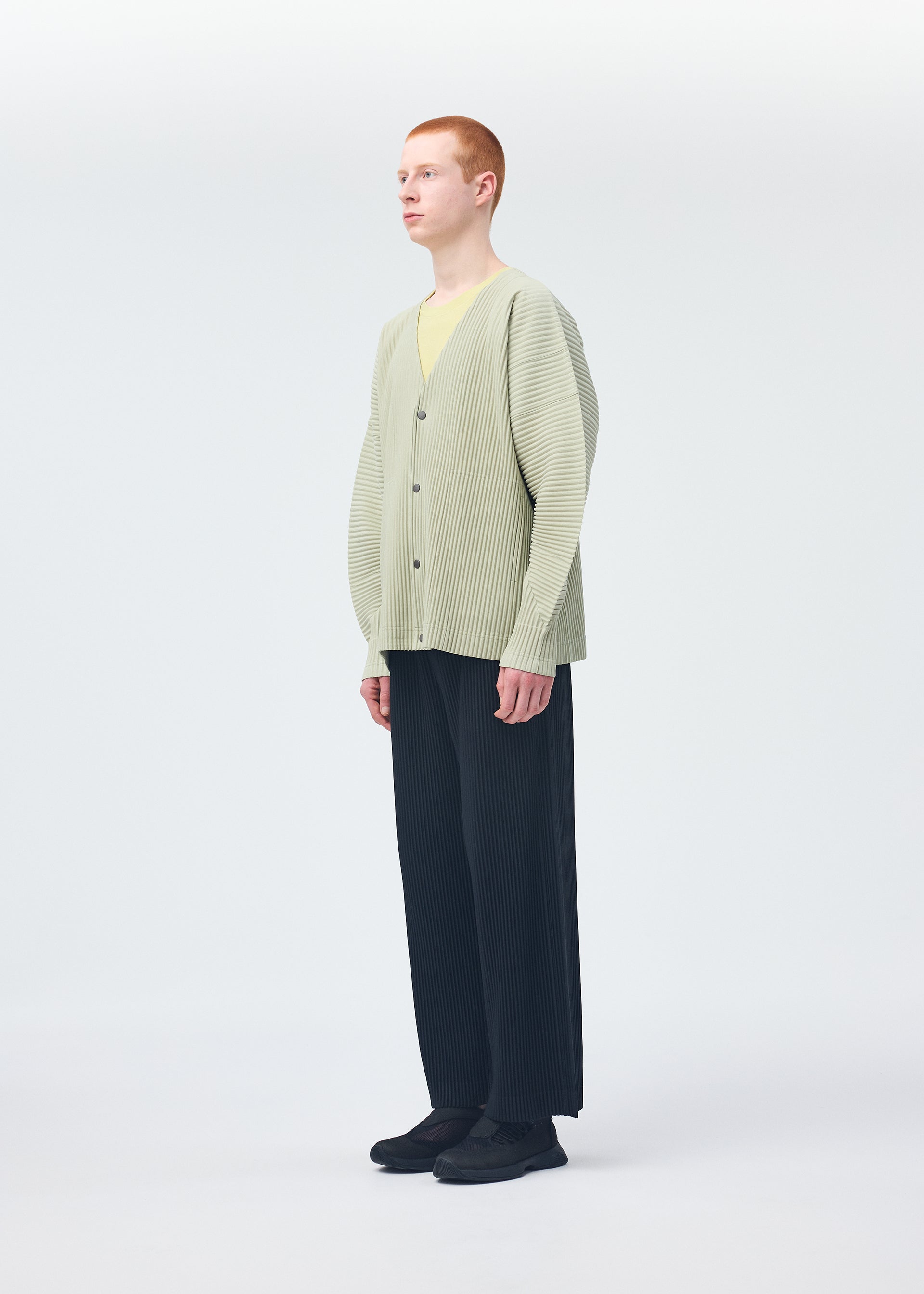 MONTHLY COLORS : OCTOBER Cardigan Paesina Brown – ISSEY MIYAKE EU