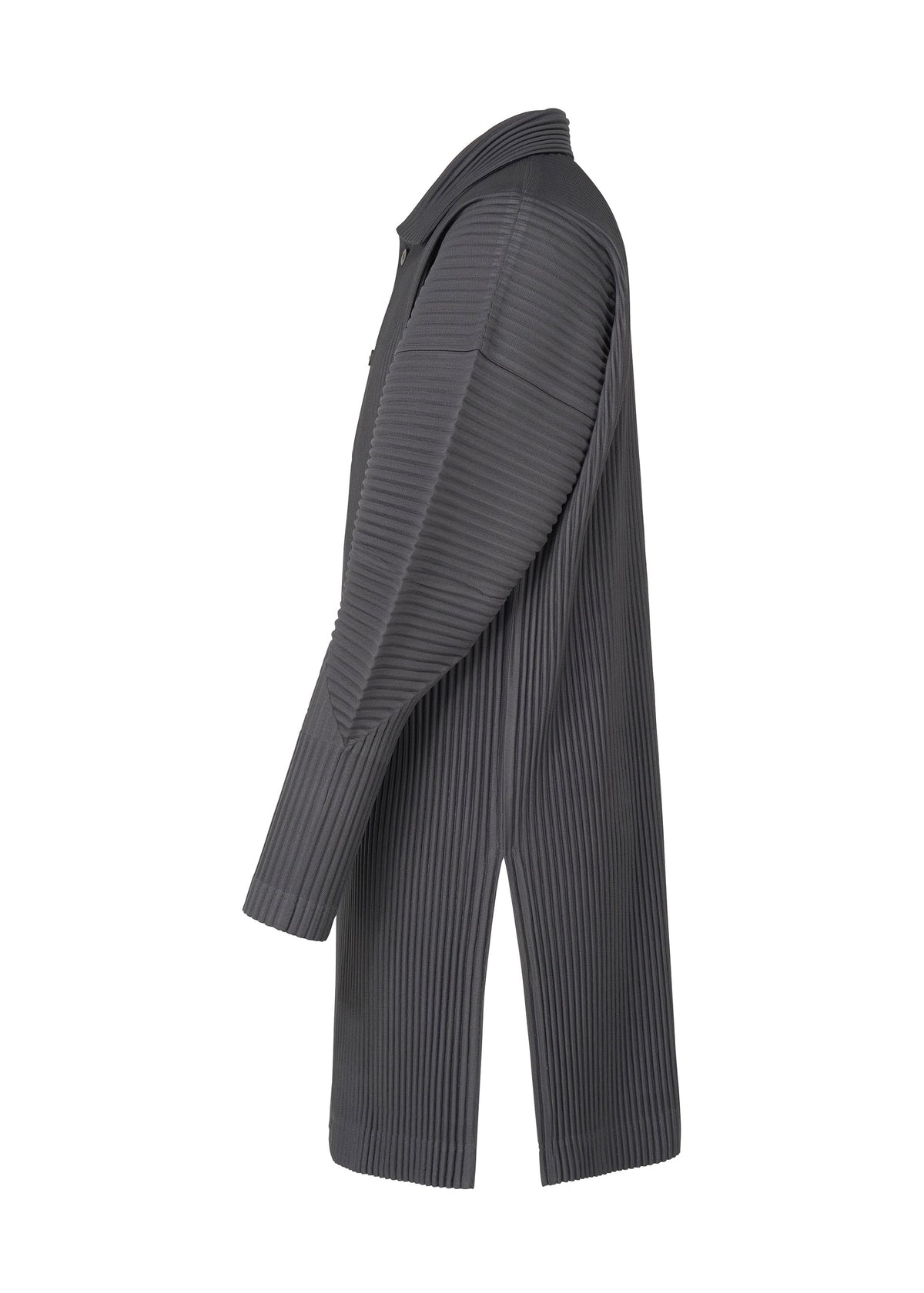 A detail shot of the Homme Plisse Issey Miyake MONTHLY COLORS : DECEMBER prêt à porter.