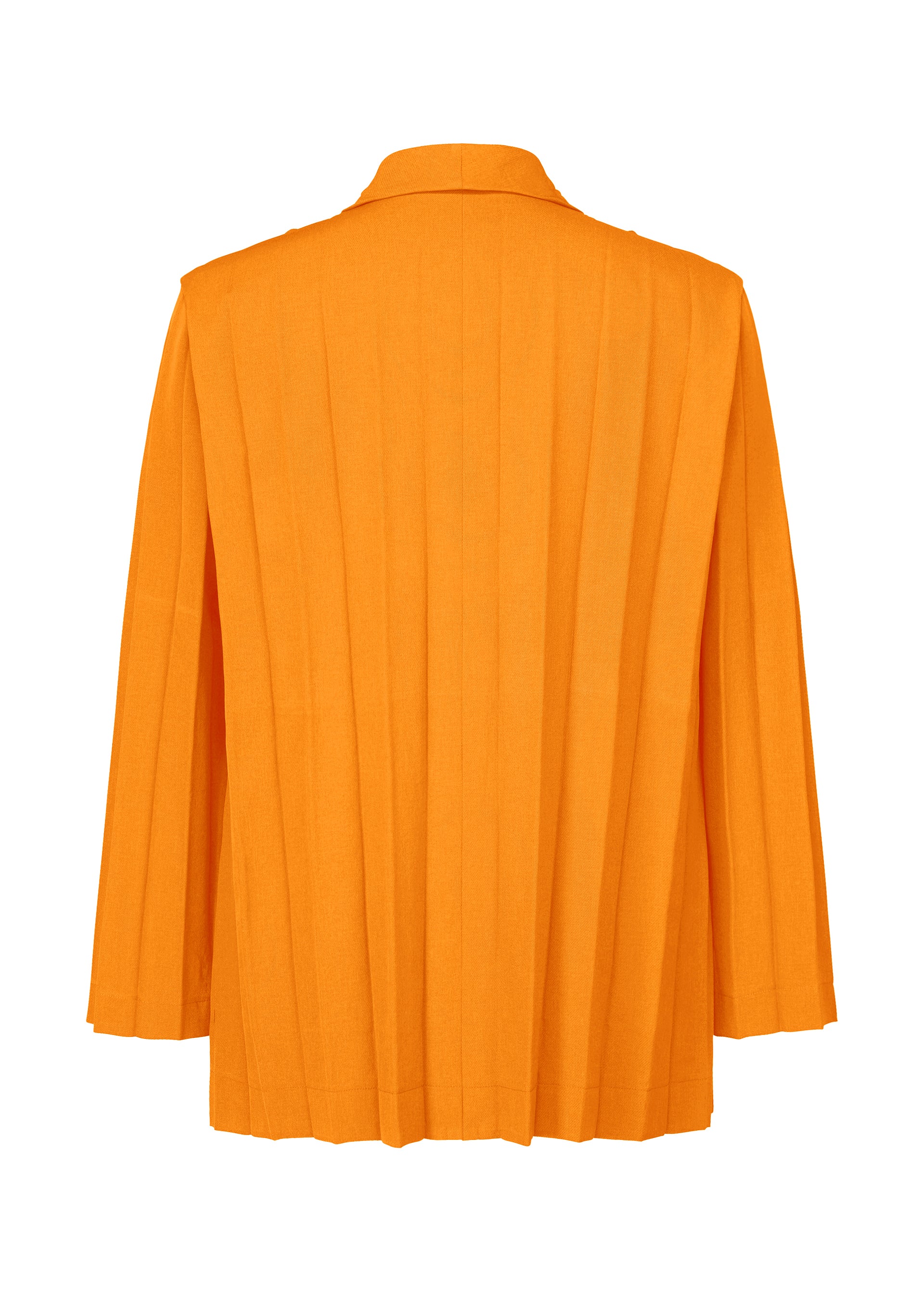 A detail shot of the HOMME PLISSE ISSEY MIYAKE EDGE ENSEMBLE prêt à porter.