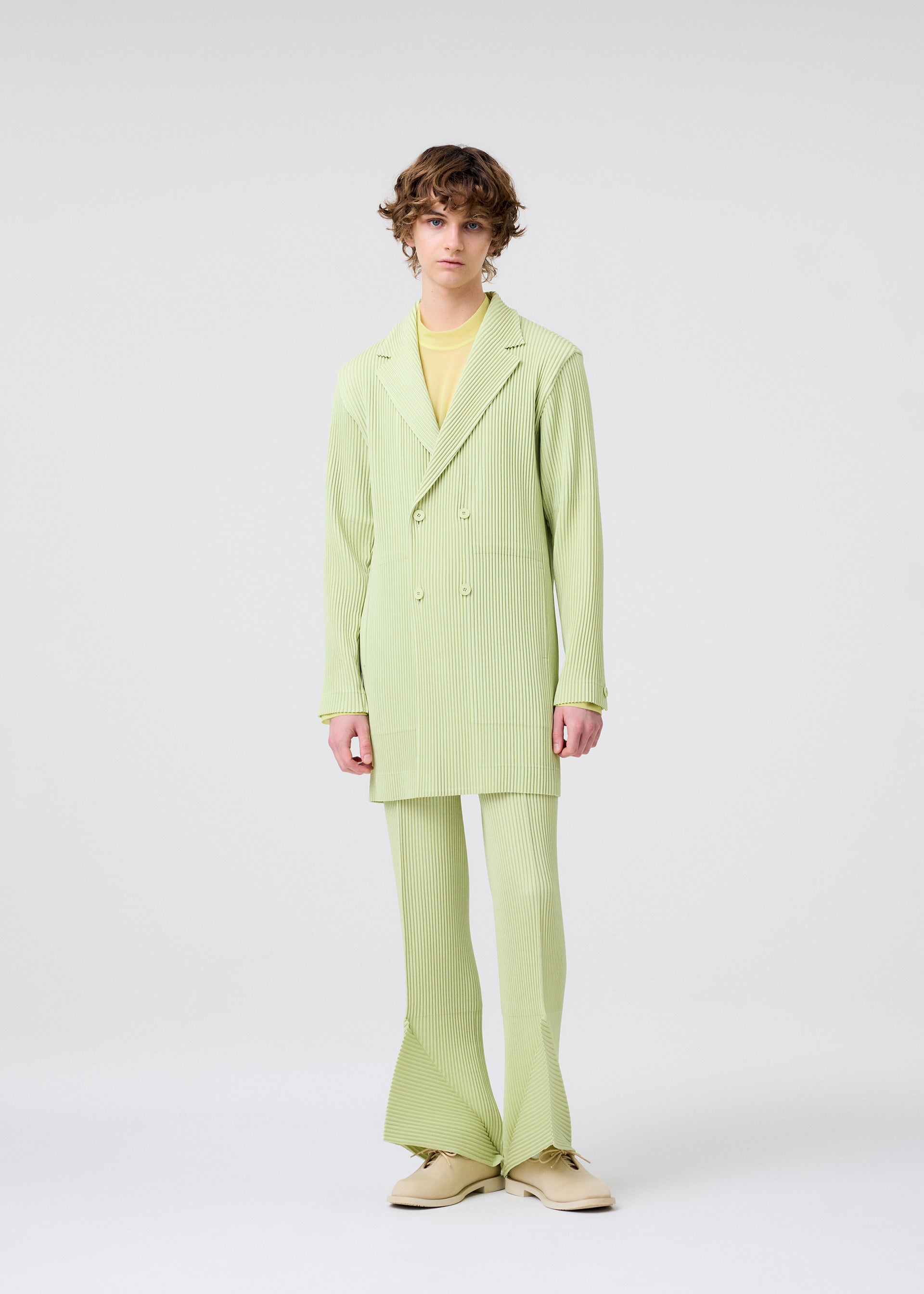 HOMME PLISSÉ ISSEY MIYAKE – ISSEY MIYAKE EU