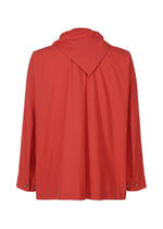 A detail shot of the HOMME PLISSE ISSEY MIYAKE STREAMLINE SHIRT prêt à porter.